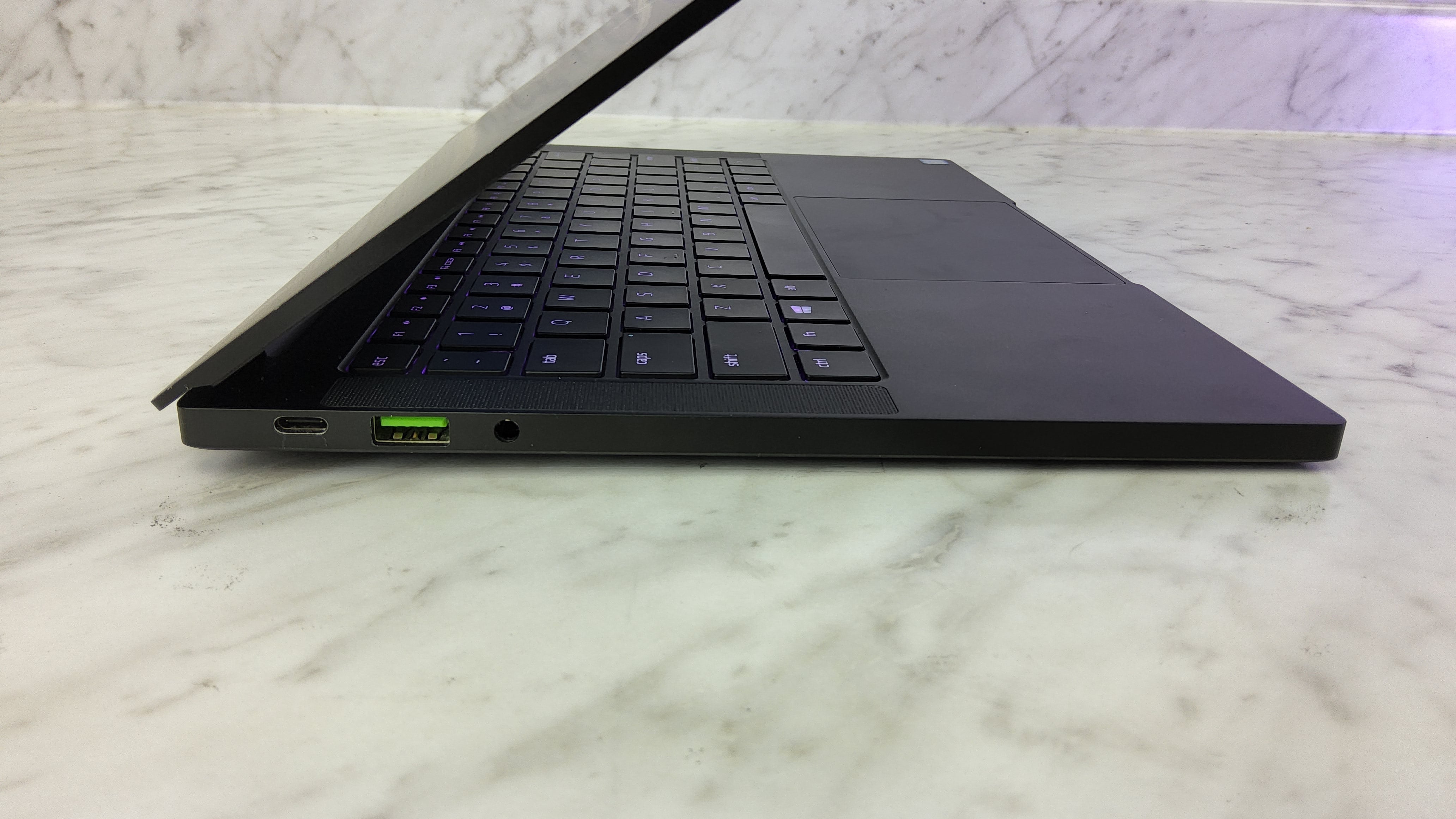 Razer Blade - Intel i7 8565U + Nvidia MX150 Gaming Laptop (In Stock)