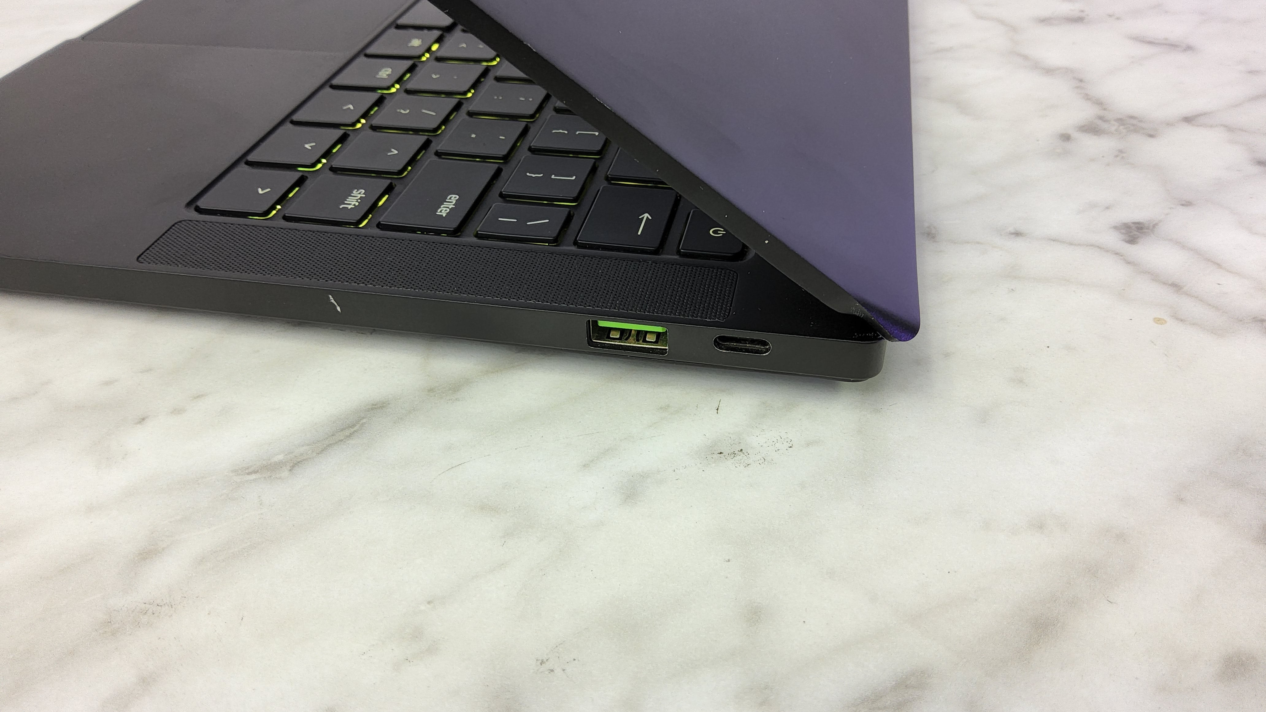 Razer Blade - Intel i7 8565U + Nvidia MX150 Gaming Laptop (In Stock)