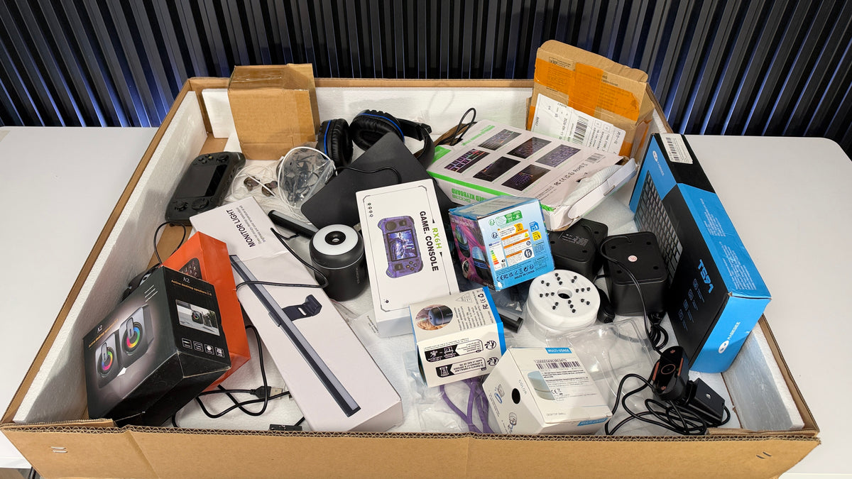 Mystery Tech Accessory Roundup