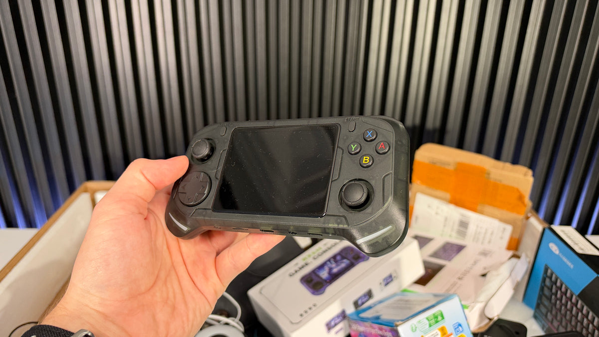 Mystery Tech Accessory Roundup