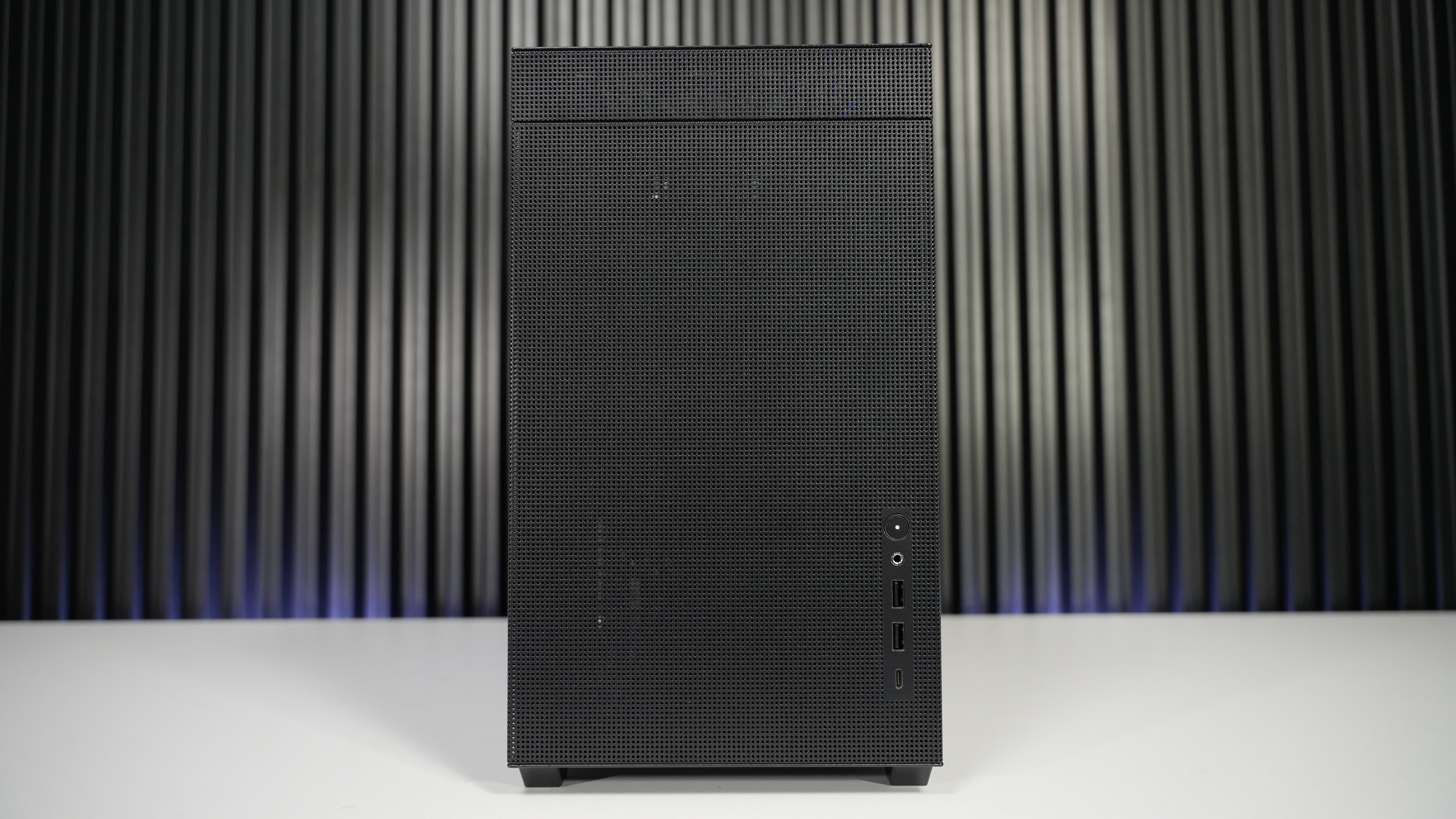 Ryzen 5 7600 + RTX 4070 Gaming/Streaming PC