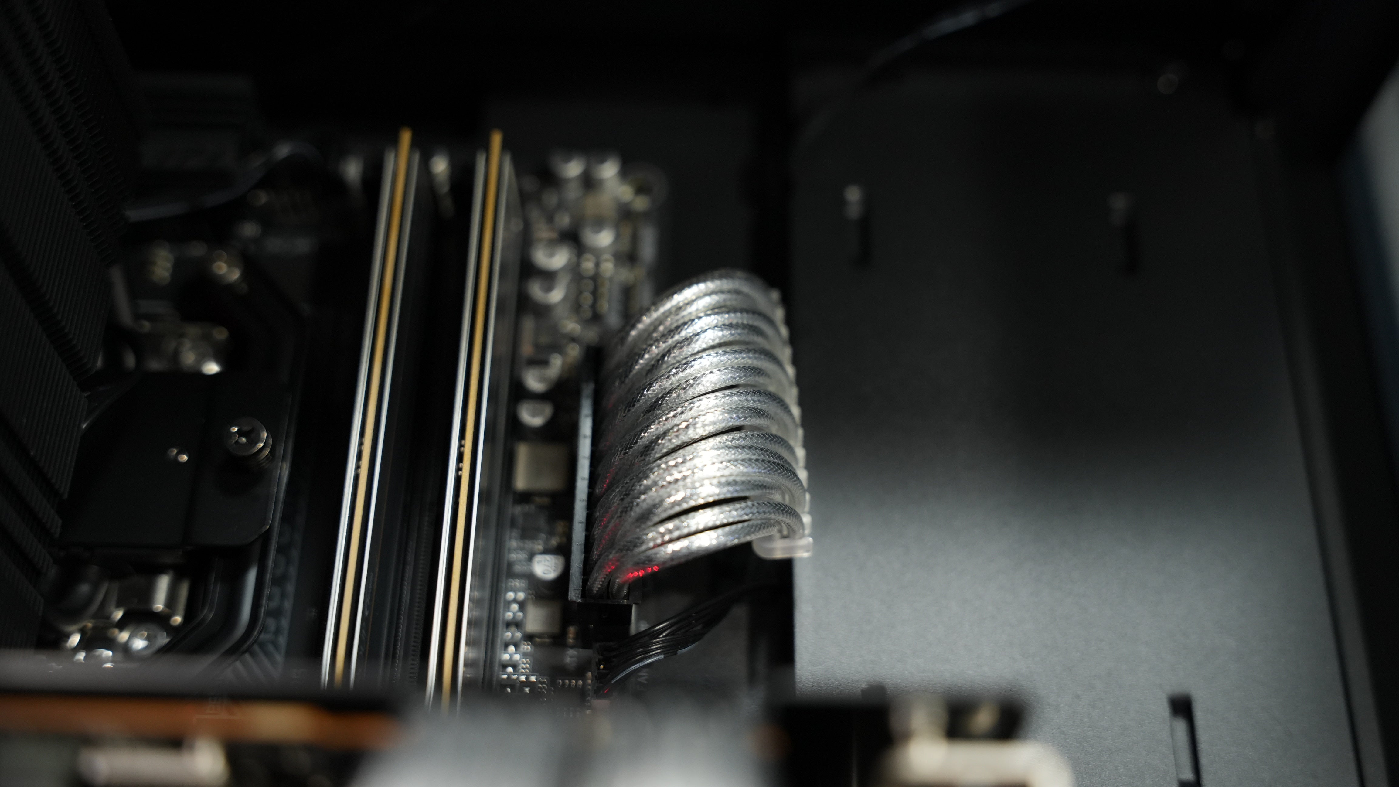 Ryzen 5 7600 + RX 7700XT Gaming/Streaming PC (Ready To Ship)