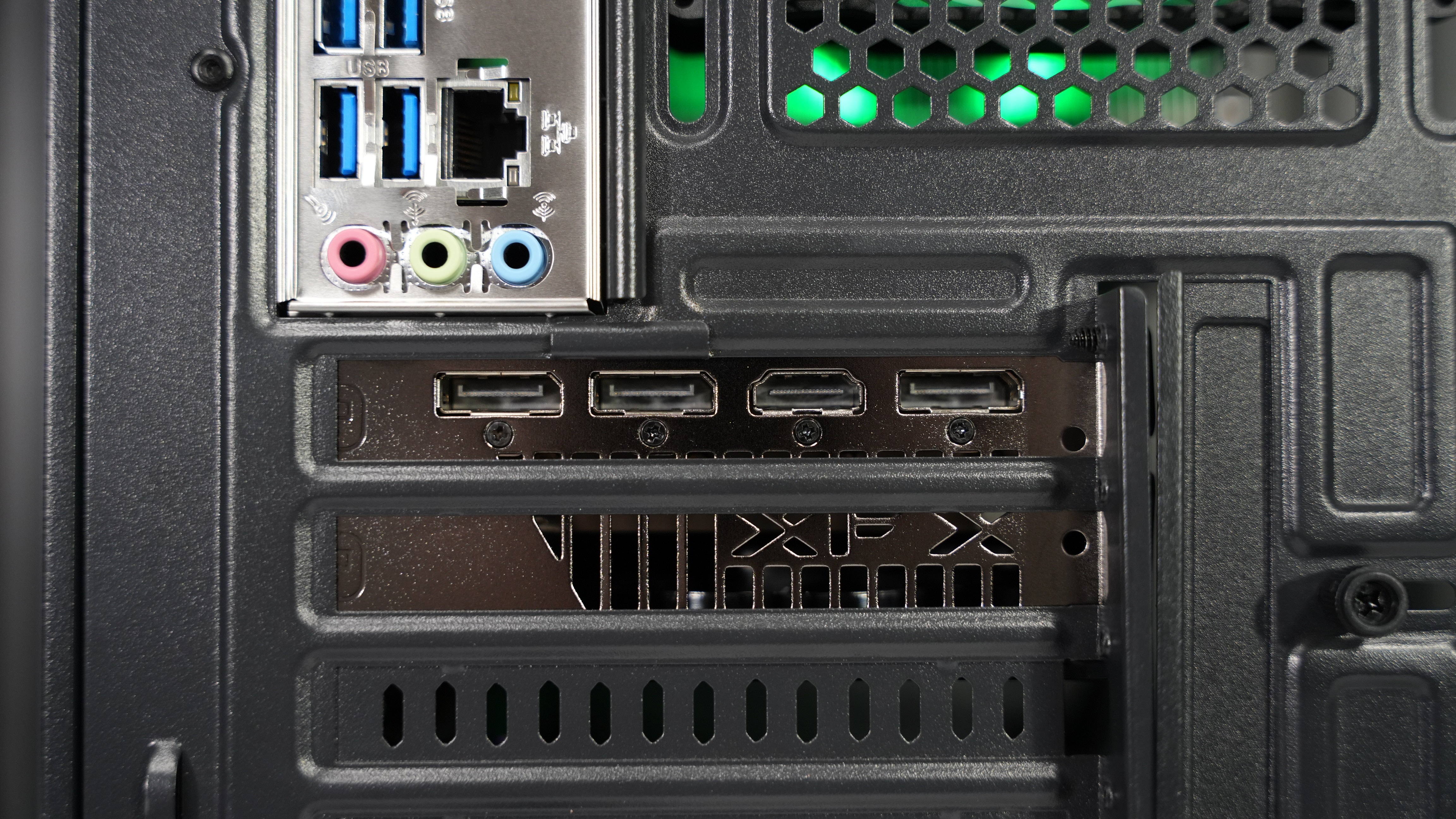 Ryzen 5 5600X + RX 7600 Gaming PC