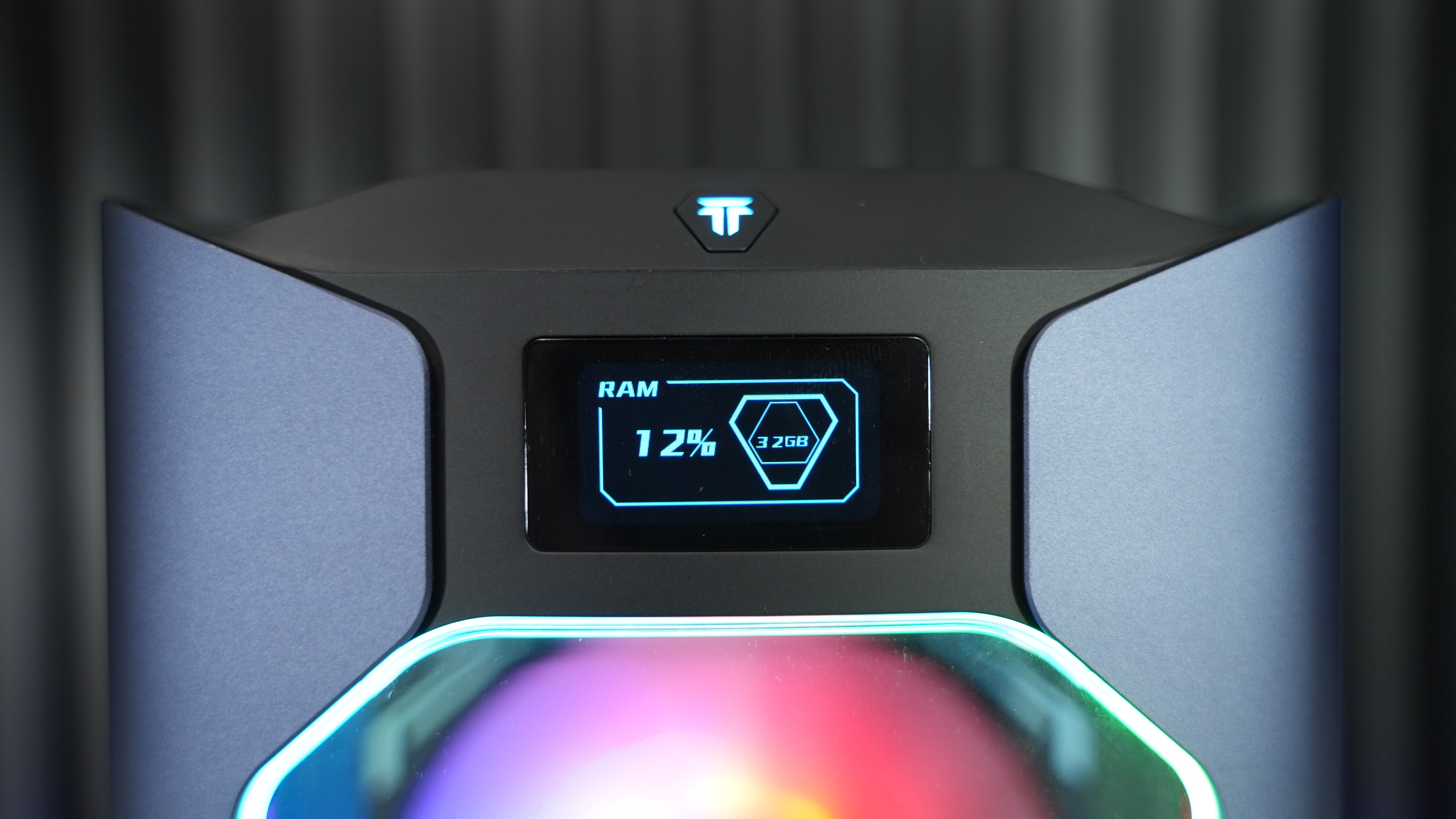Intel i9 13900H + RTX 4060 8GB Custom Loop Mini PC