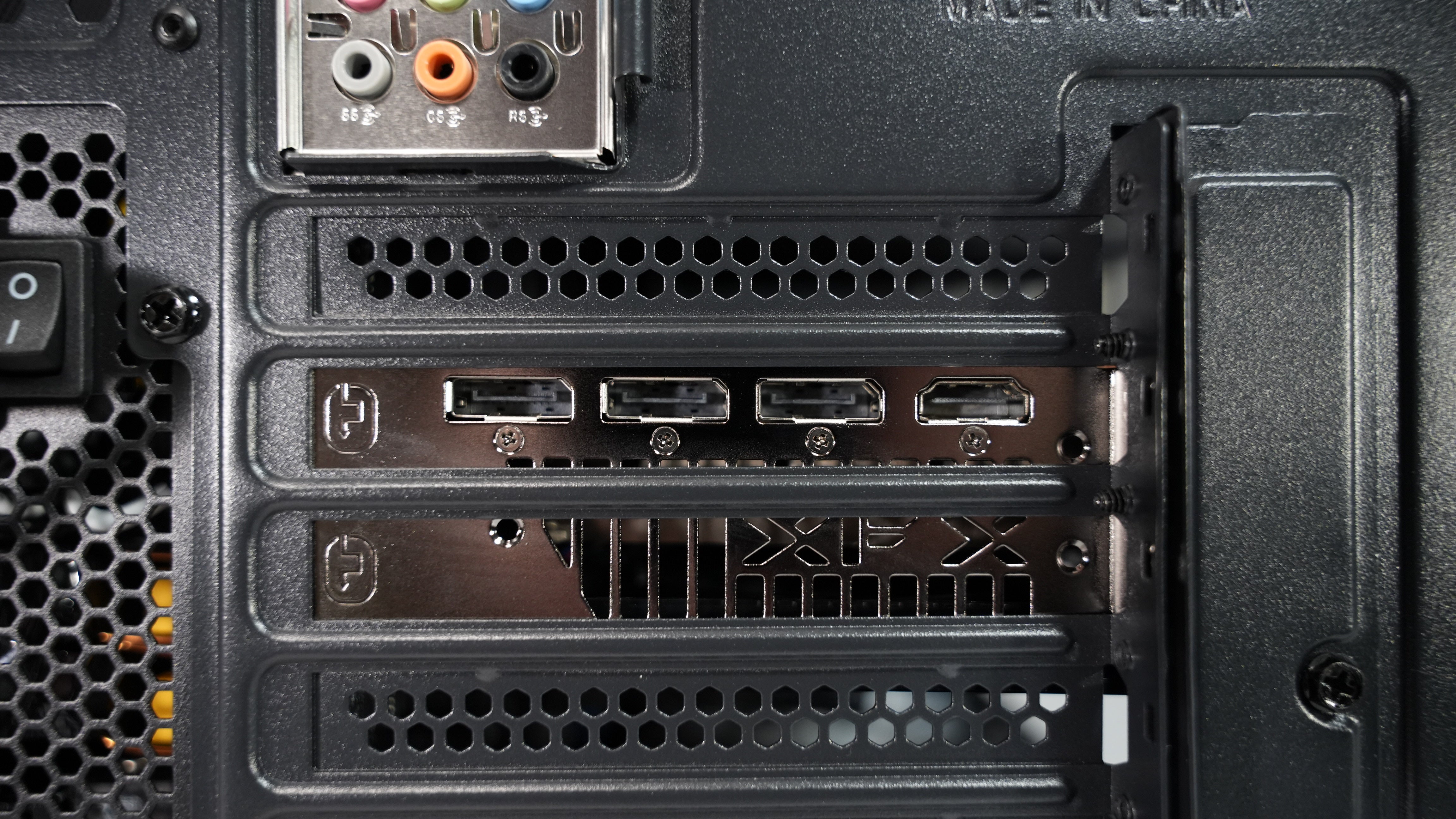 Ryzen 7 5800X + RX 7700XT Gaming/Streaming PC