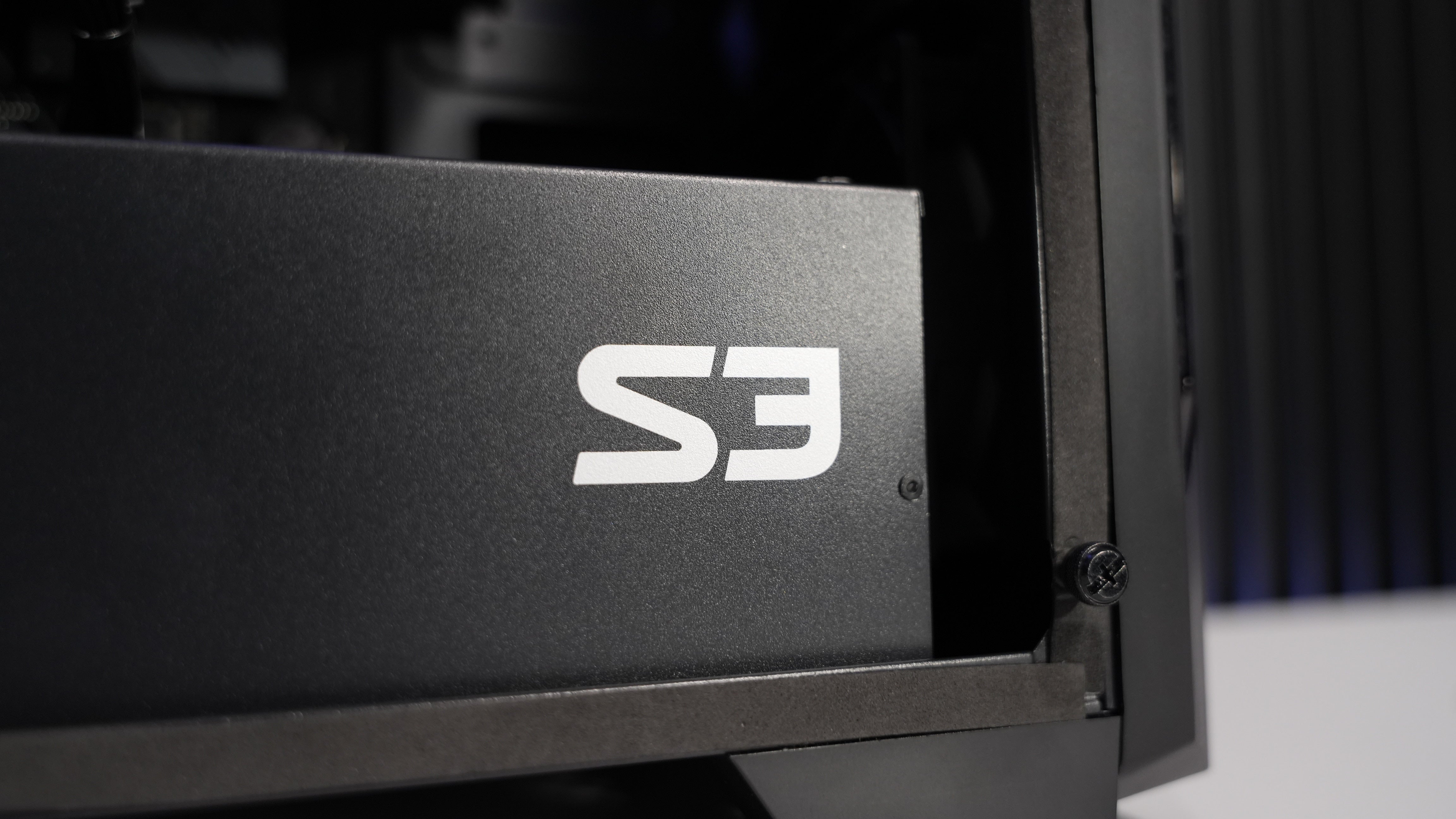 Ryzen 5 7600 + RX 7600 Gaming PC