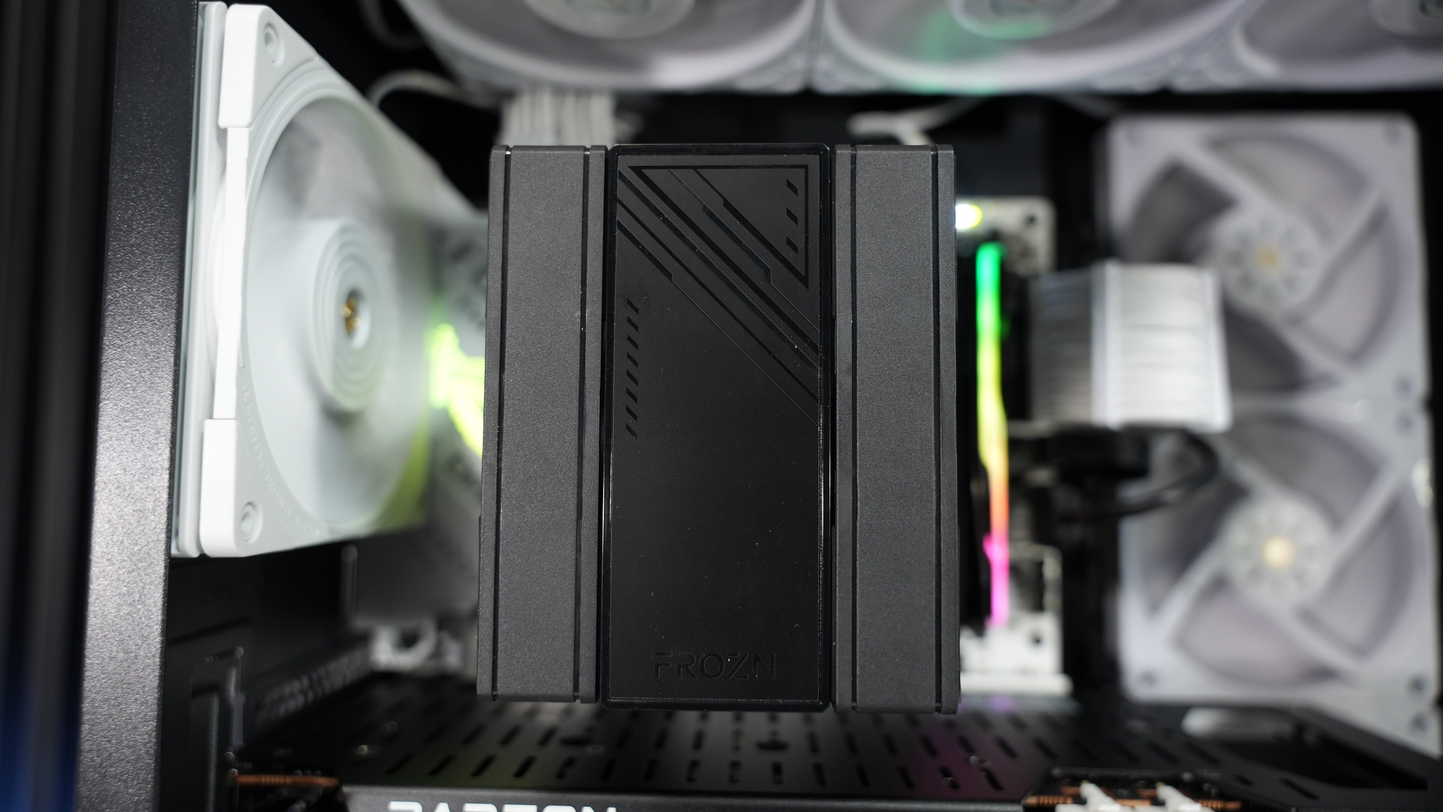 Ryzen 7 9700X + RX 7800XT Gaming/Streaming PC