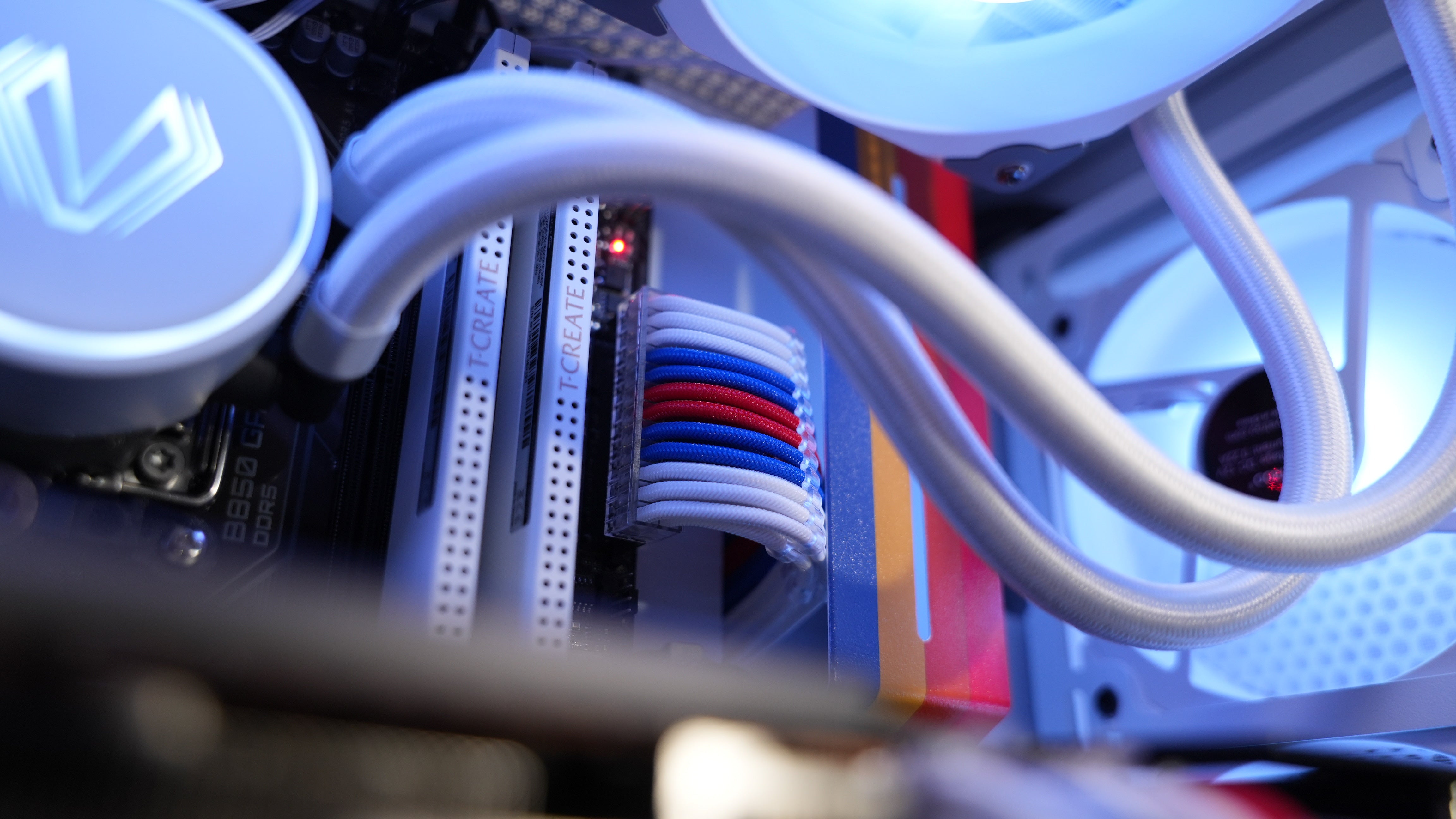 Ryzen 5 7600 + RX 7900GRE Gaming/Streaming PC