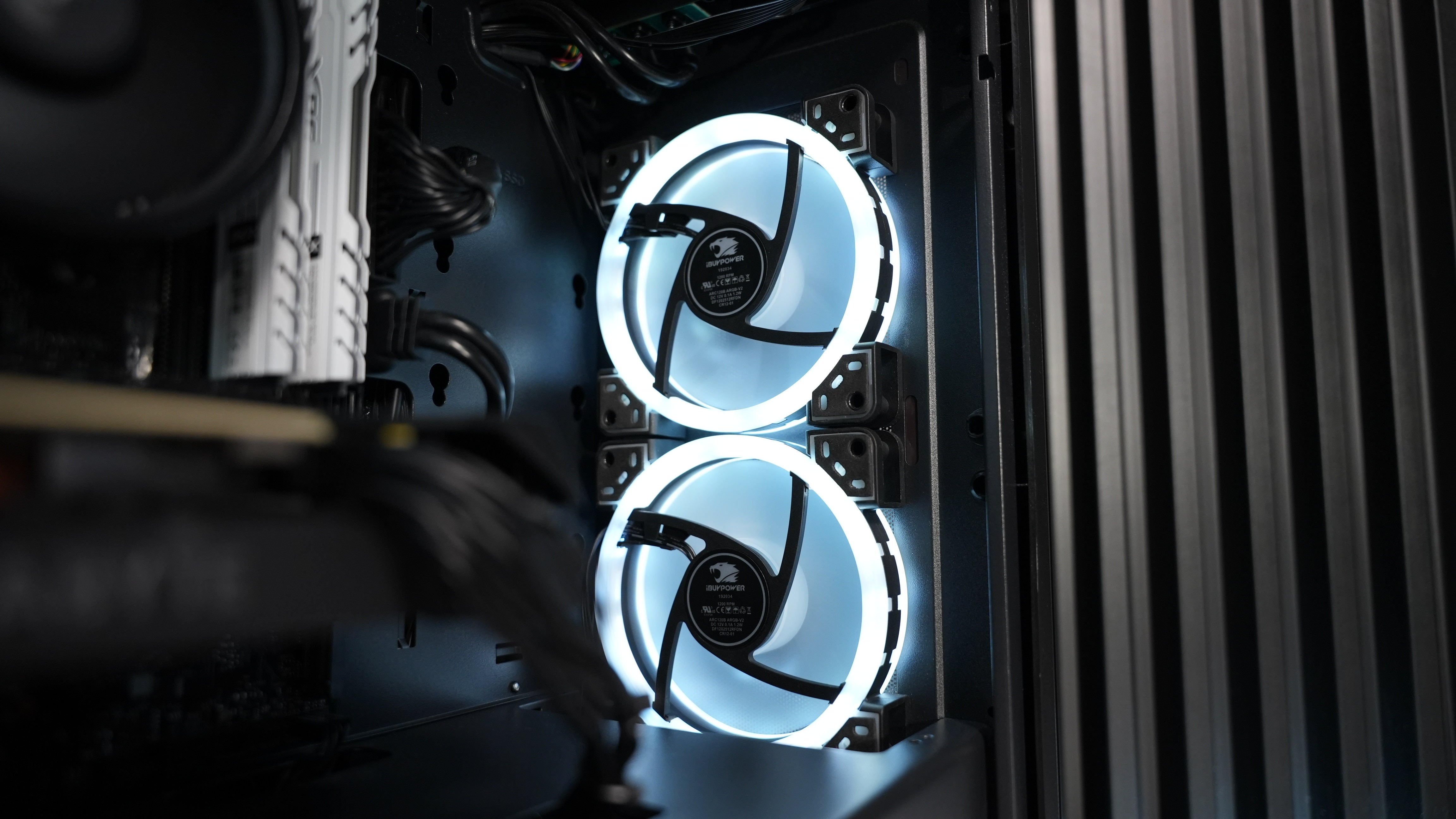 Ryzen 5 5600 + RTX 2060 Gaming PC