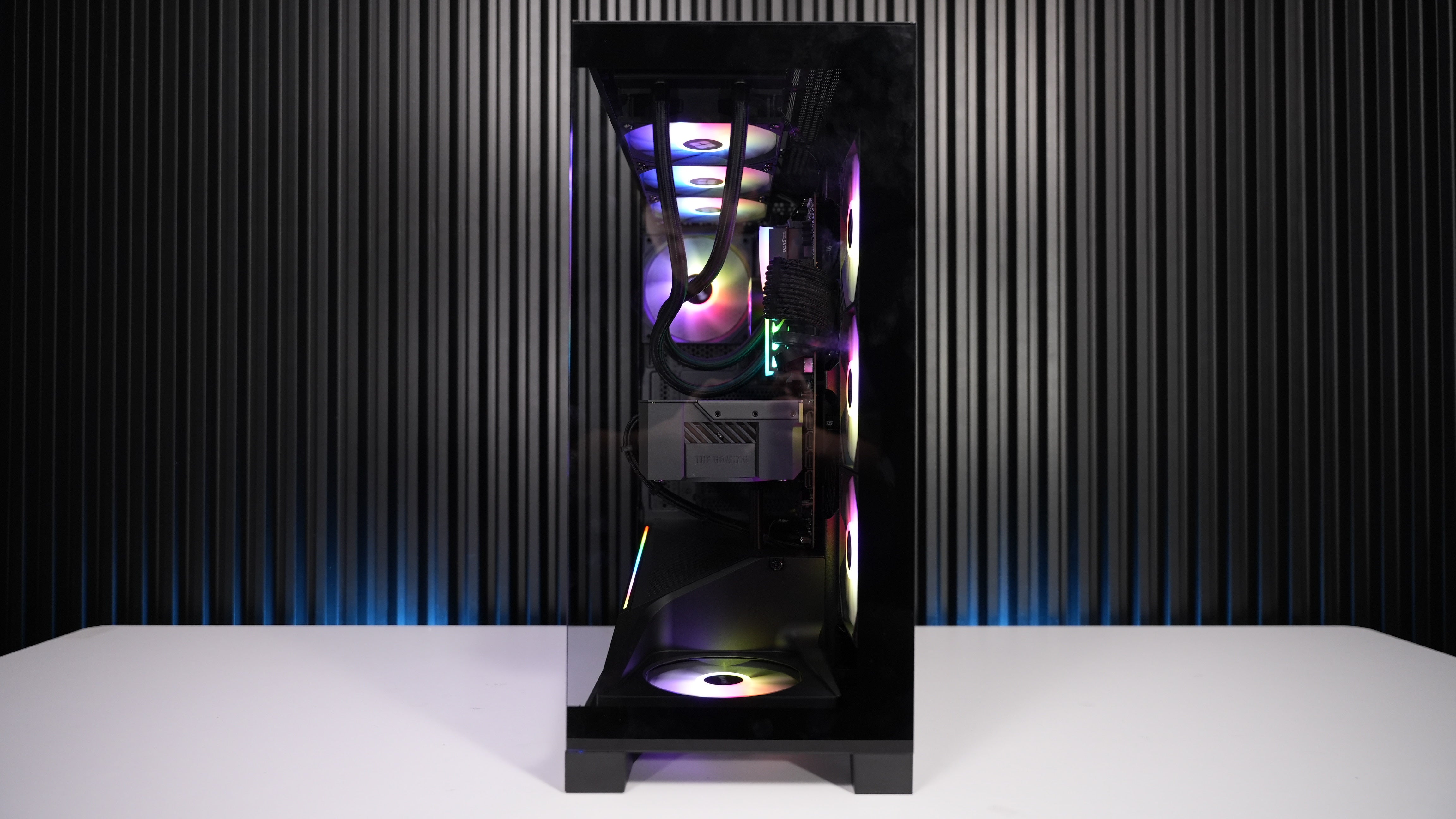 Ryzen 7 7700X + RX 9070XT Gaming/Streaming PC