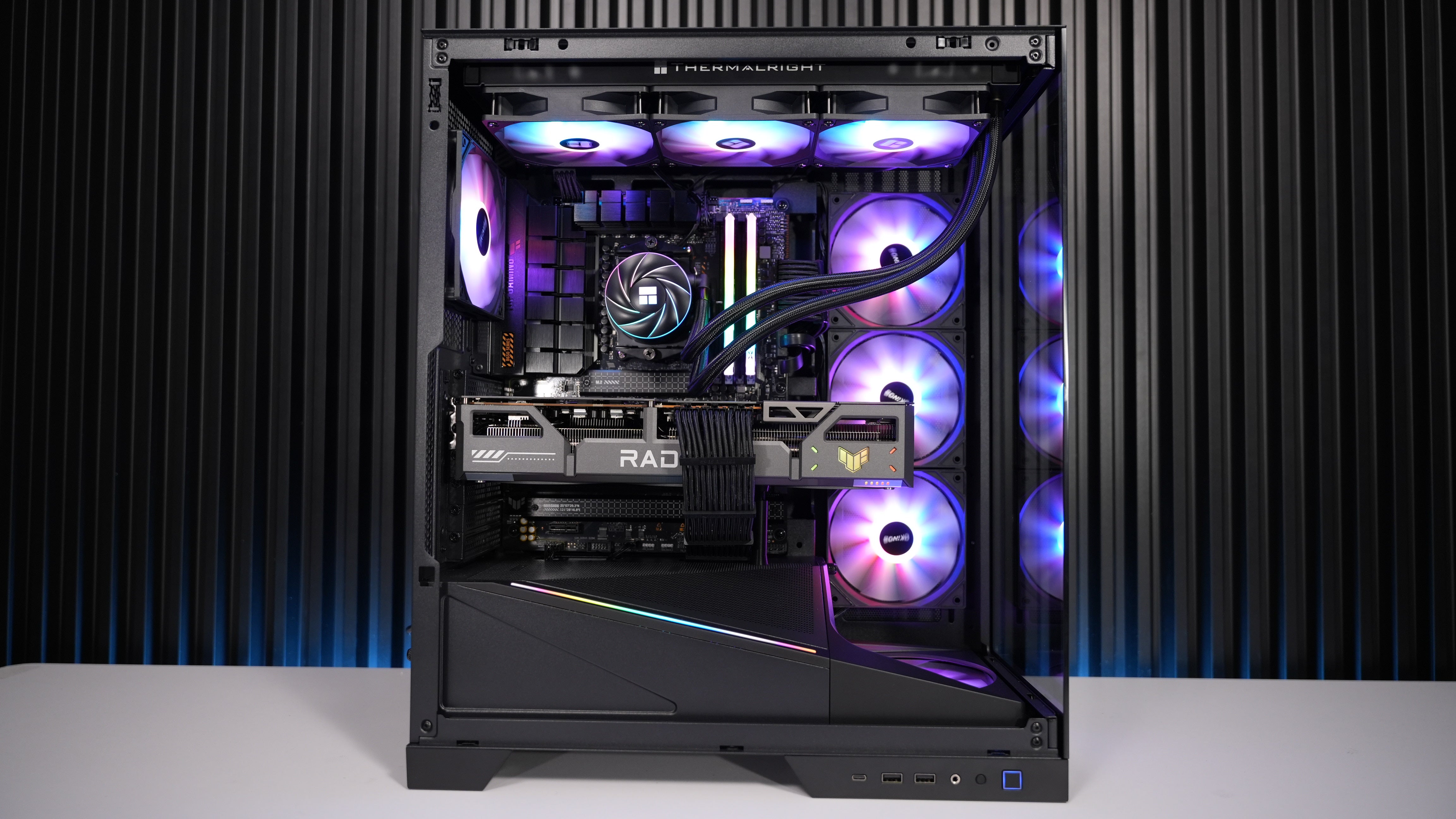 Ryzen 7 7700X + RX 9070XT Gaming/Streaming PC