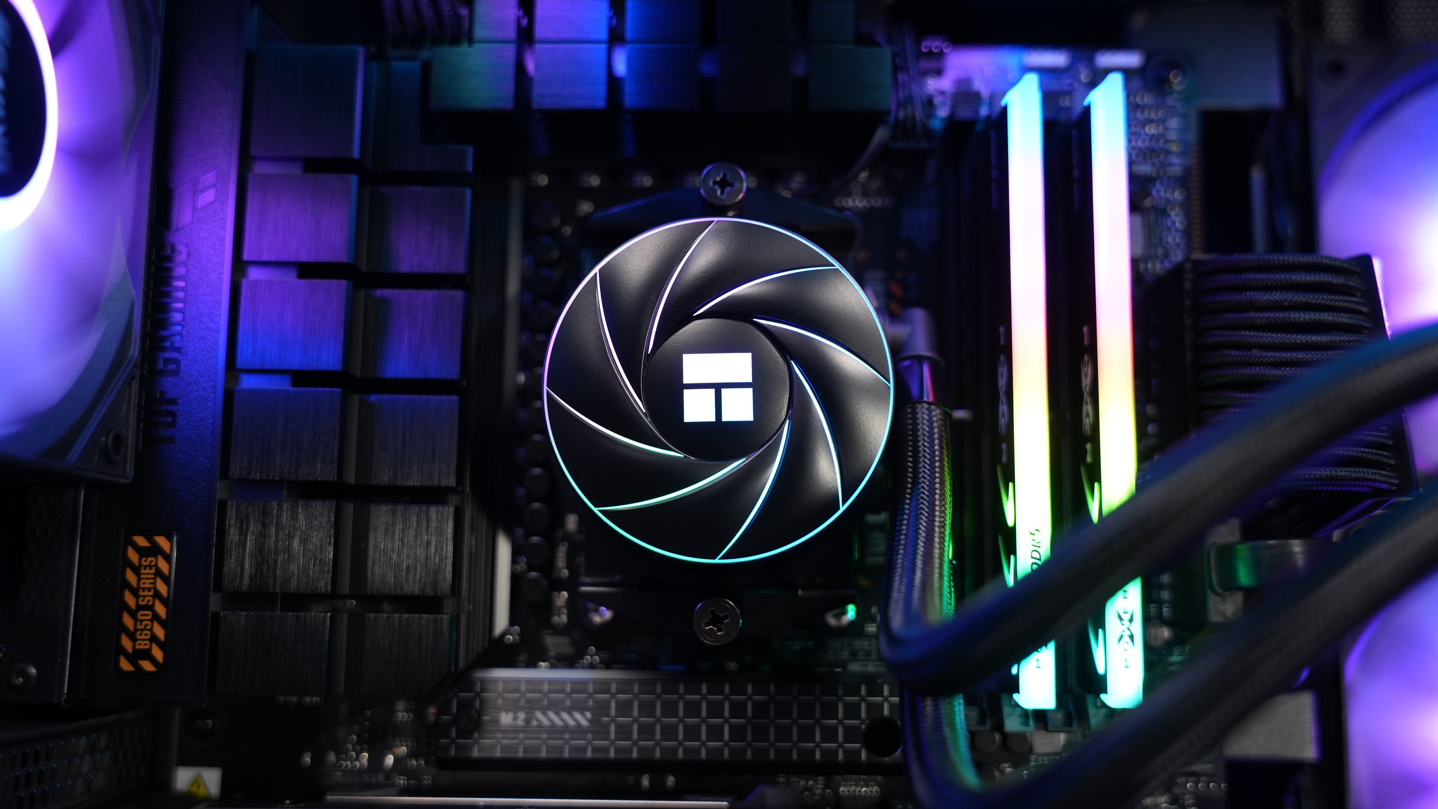 Ryzen 7 7700X + RX 9070XT Gaming/Streaming PC