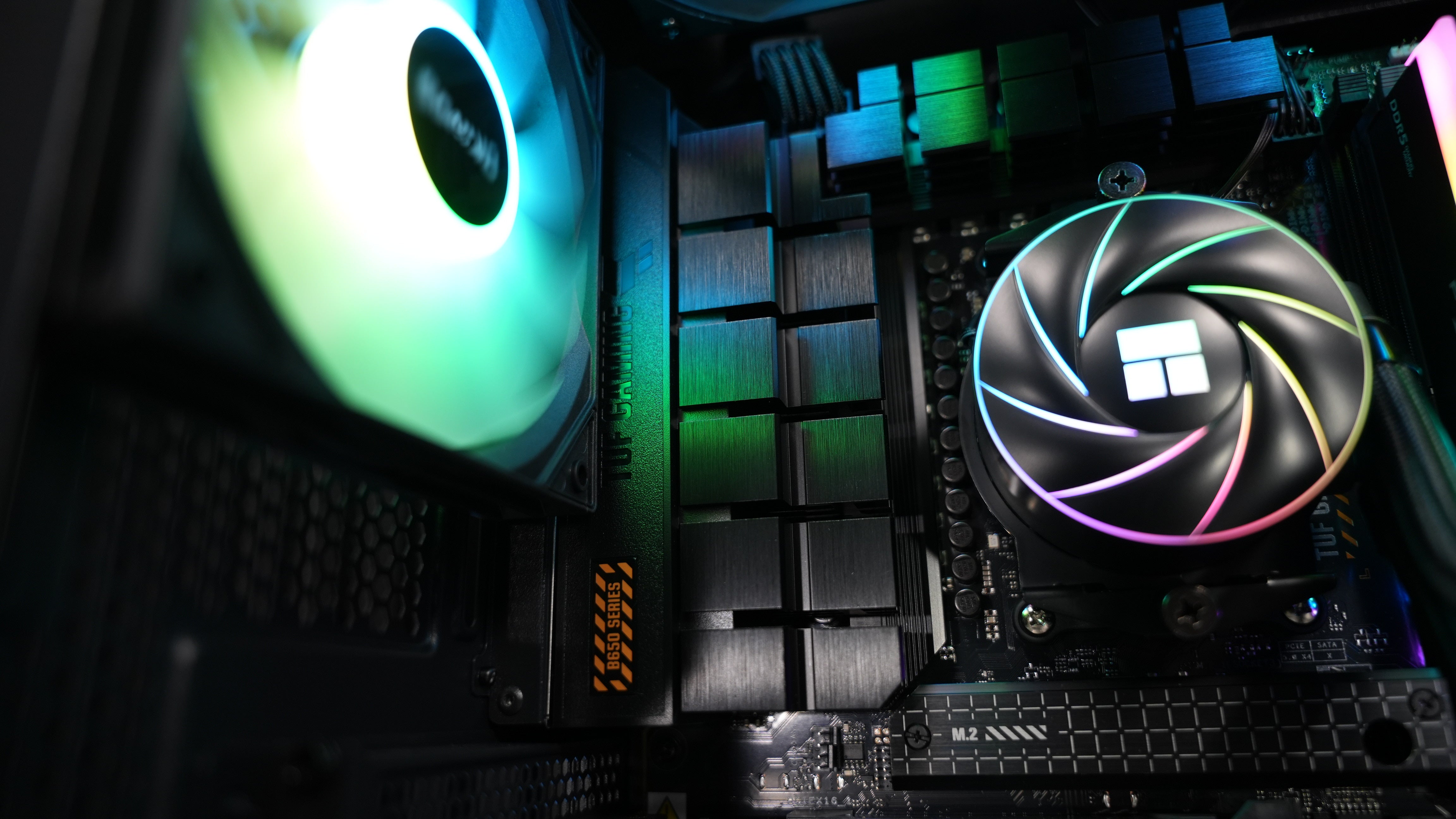 Ryzen 7 7700X + RX 9070XT Gaming/Streaming PC