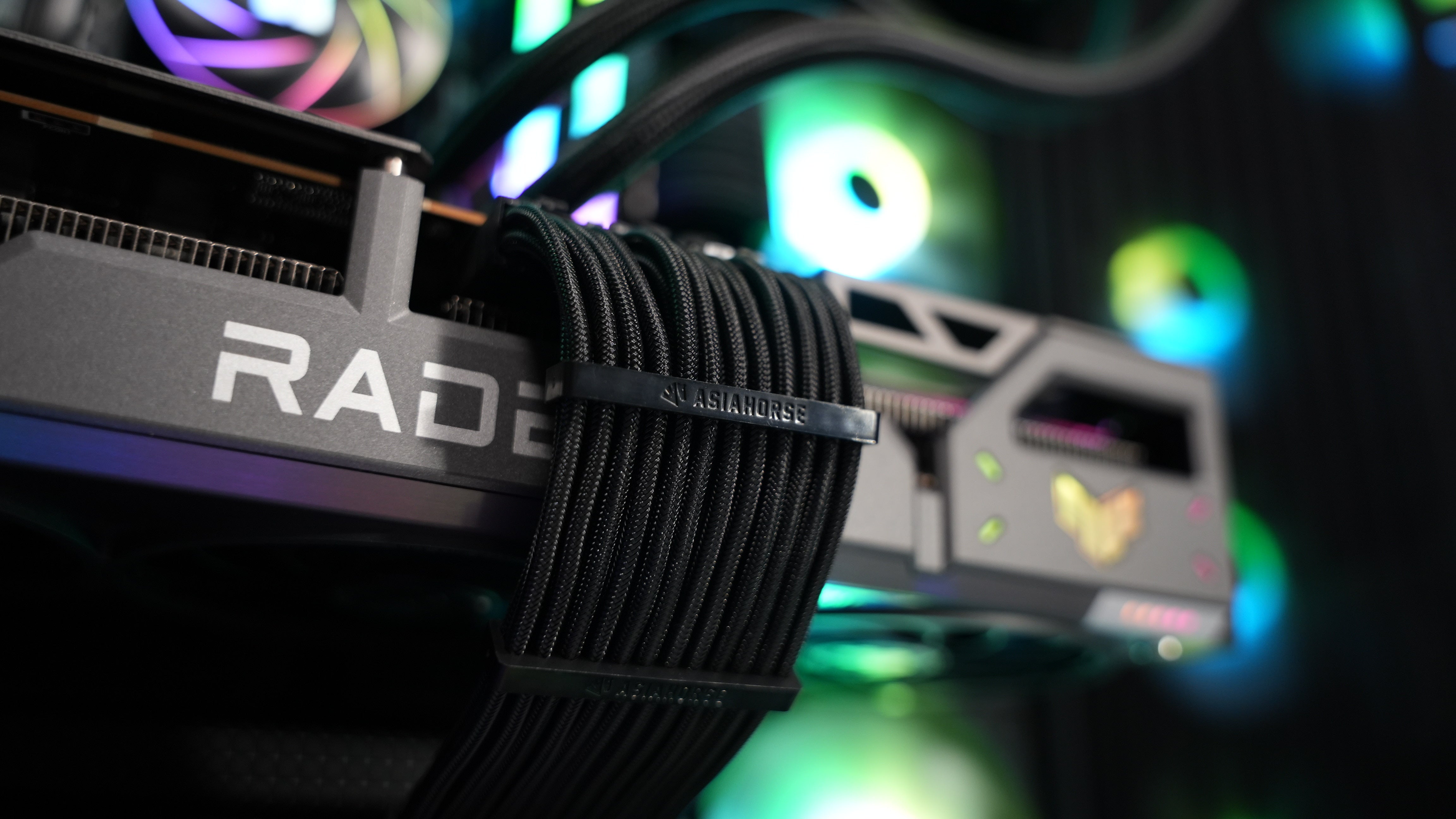 Ryzen 7 7700X + RX 9070XT Gaming/Streaming PC