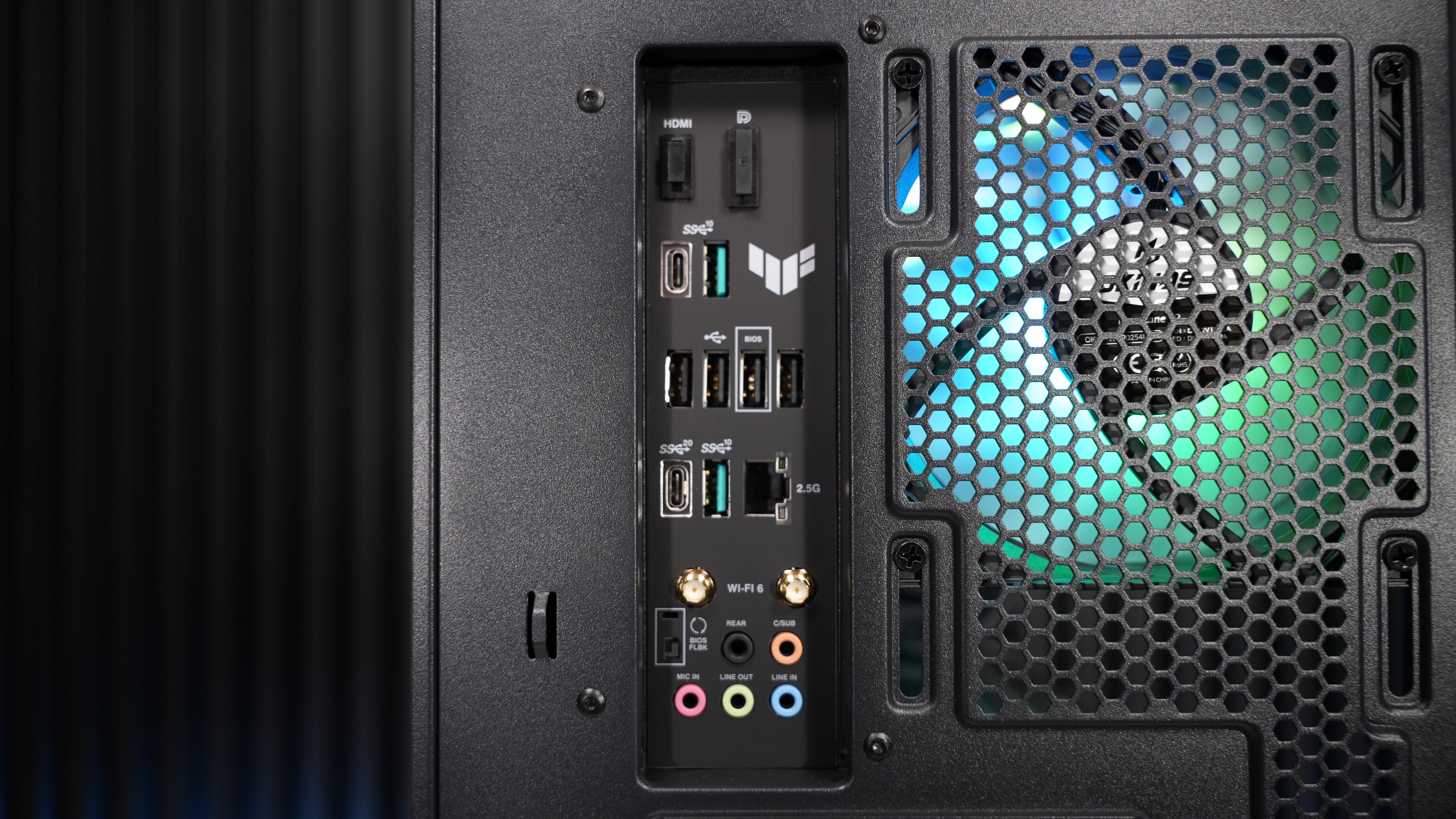 Ryzen 7 7700X + RX 9070XT Gaming/Streaming PC