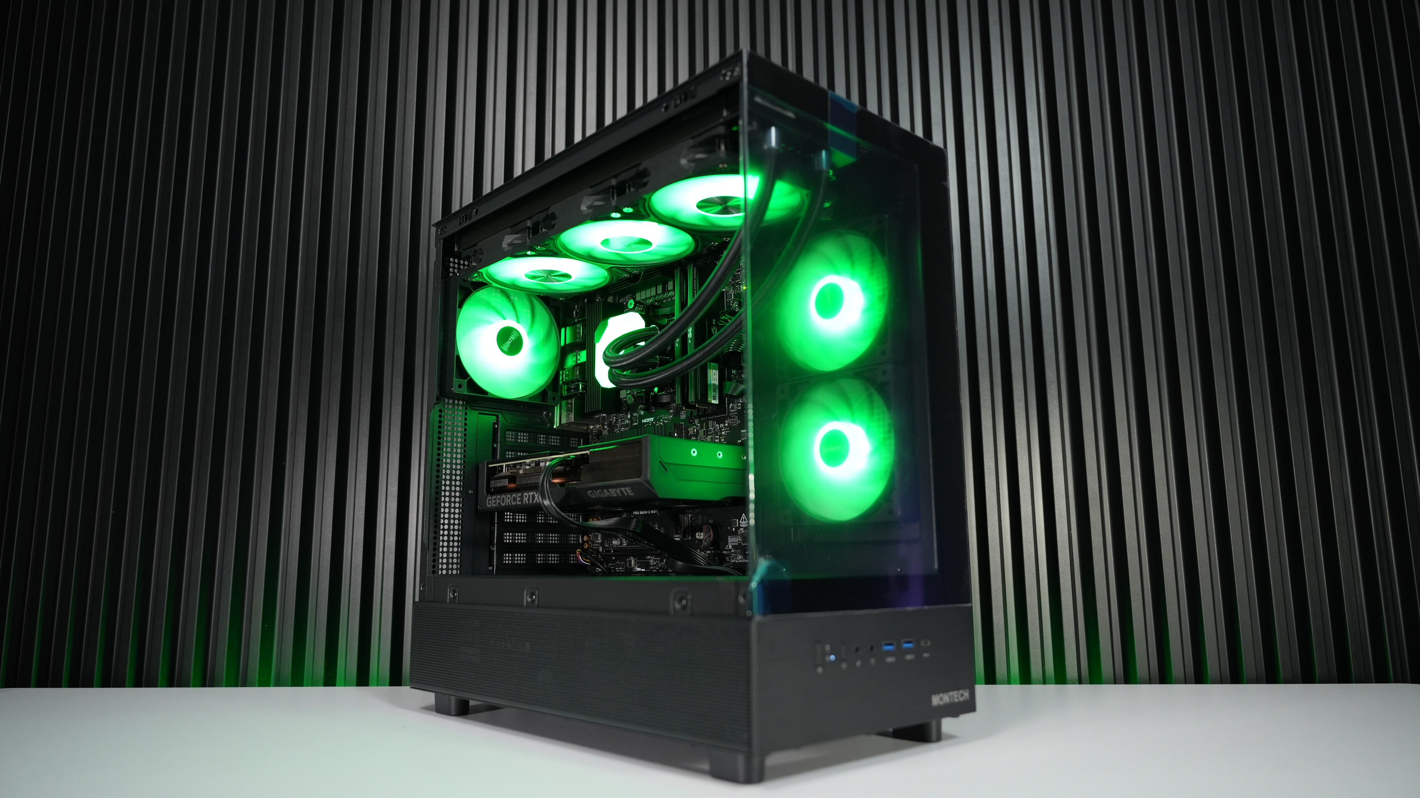 Ryzen 5 7600X + RTX 4070 Super Gaming/Streaming PC