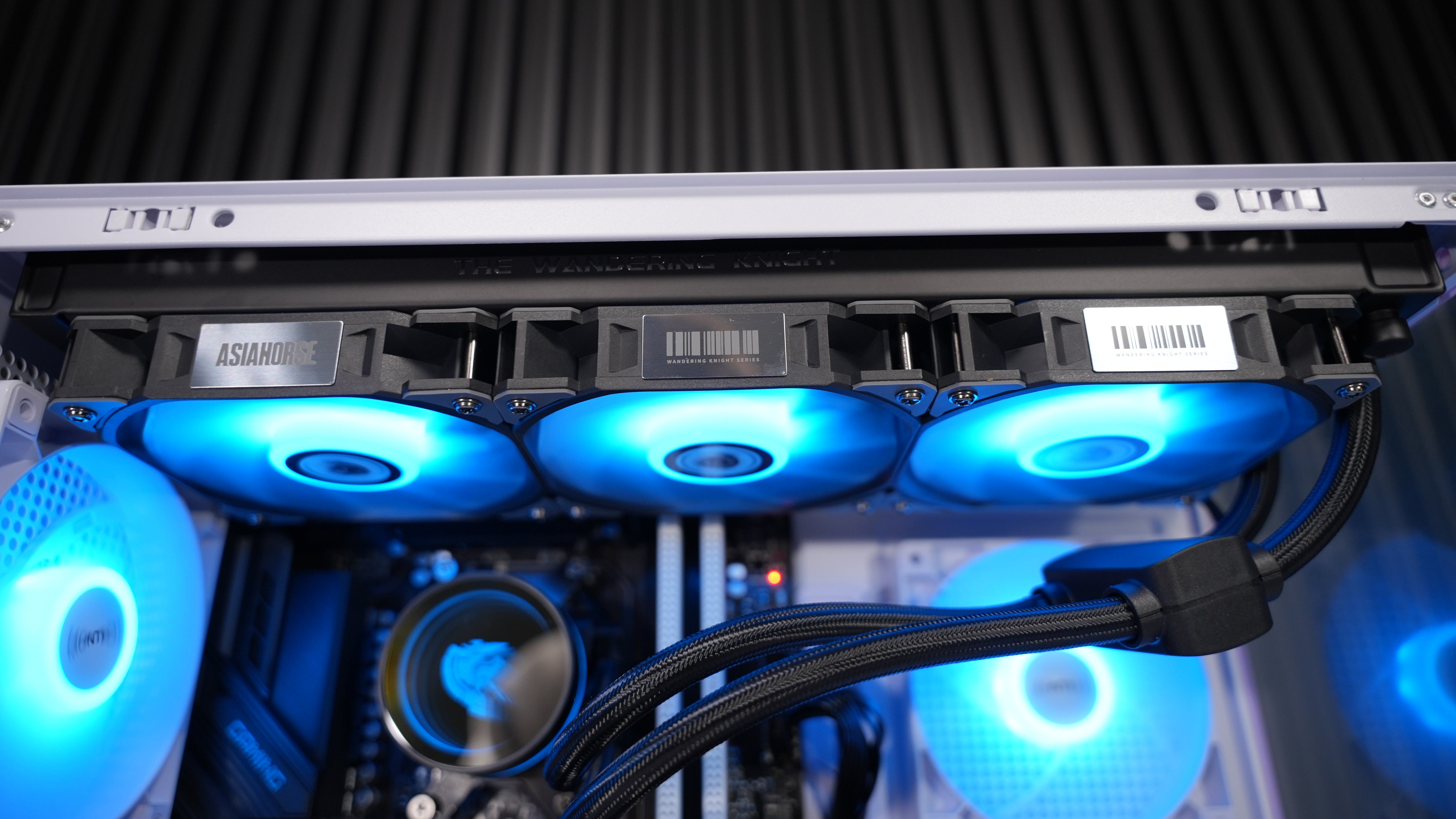 Ryzen 5 9600X + RX 7700XT Gaming/Streaming PC