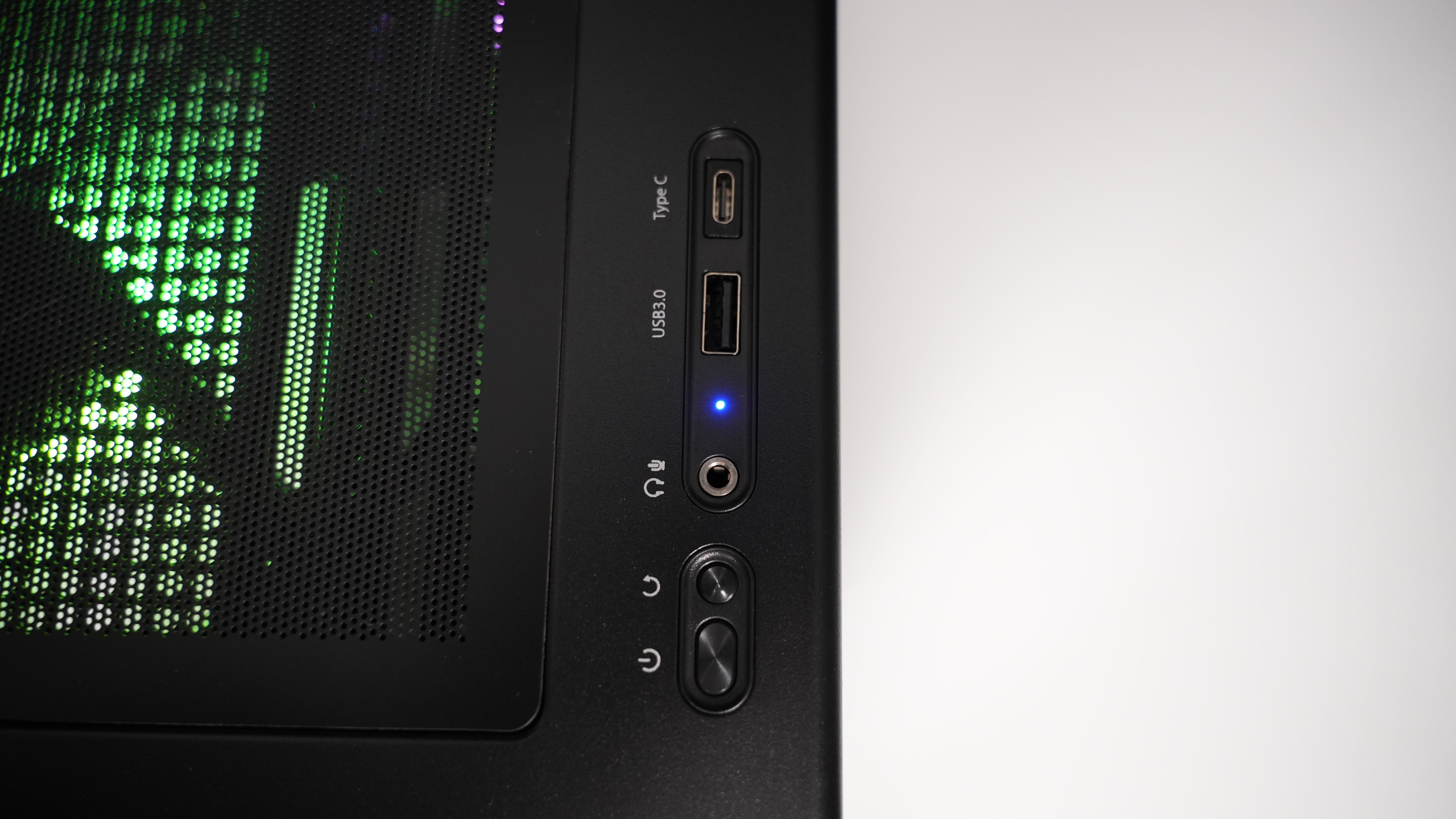 Ryzen 5 7600 + RX 7800XT Gaming/Streaming PC