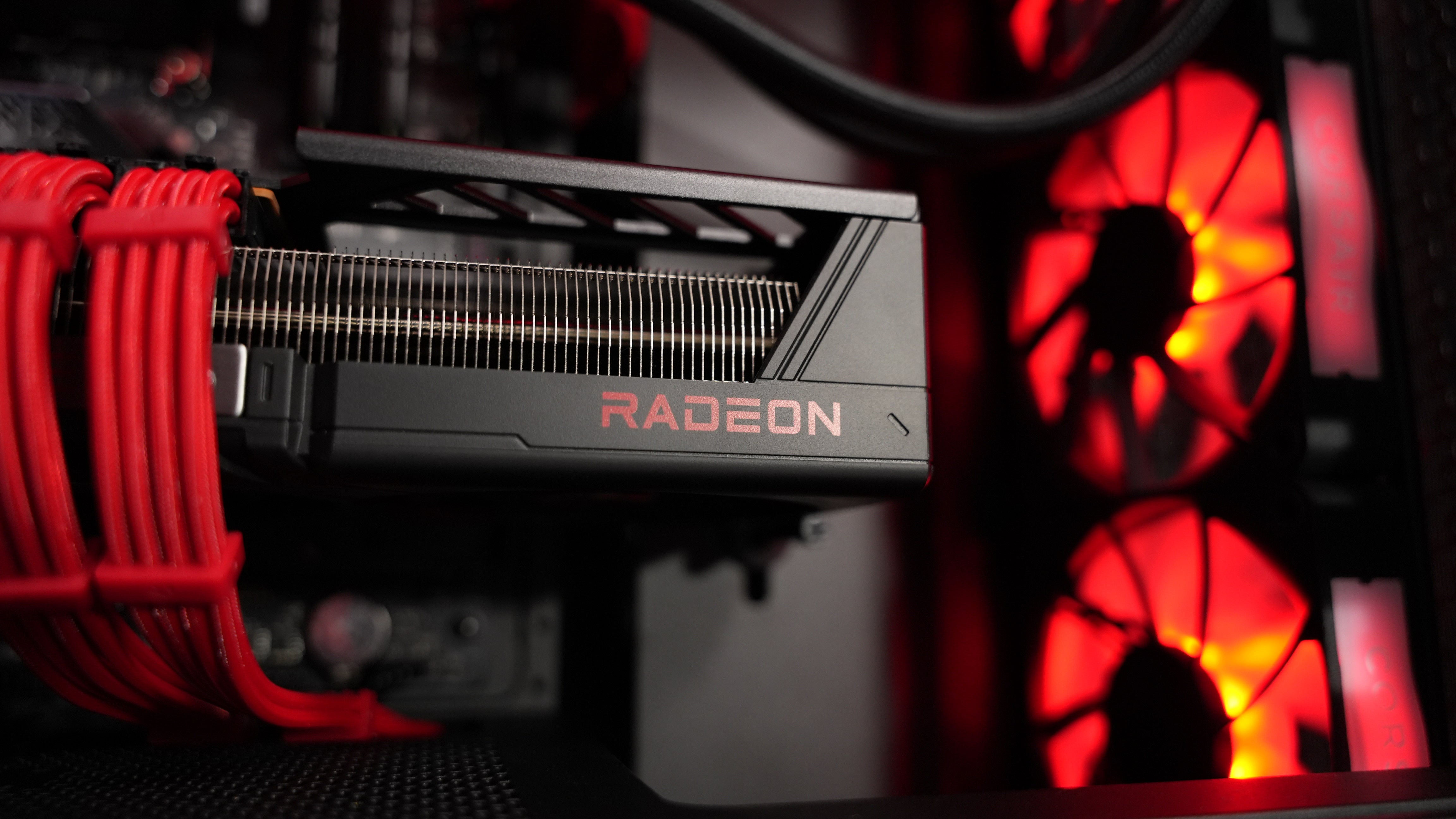 Ryzen 9 9950X3D + RX 9070XT Gaming/Streaming PC