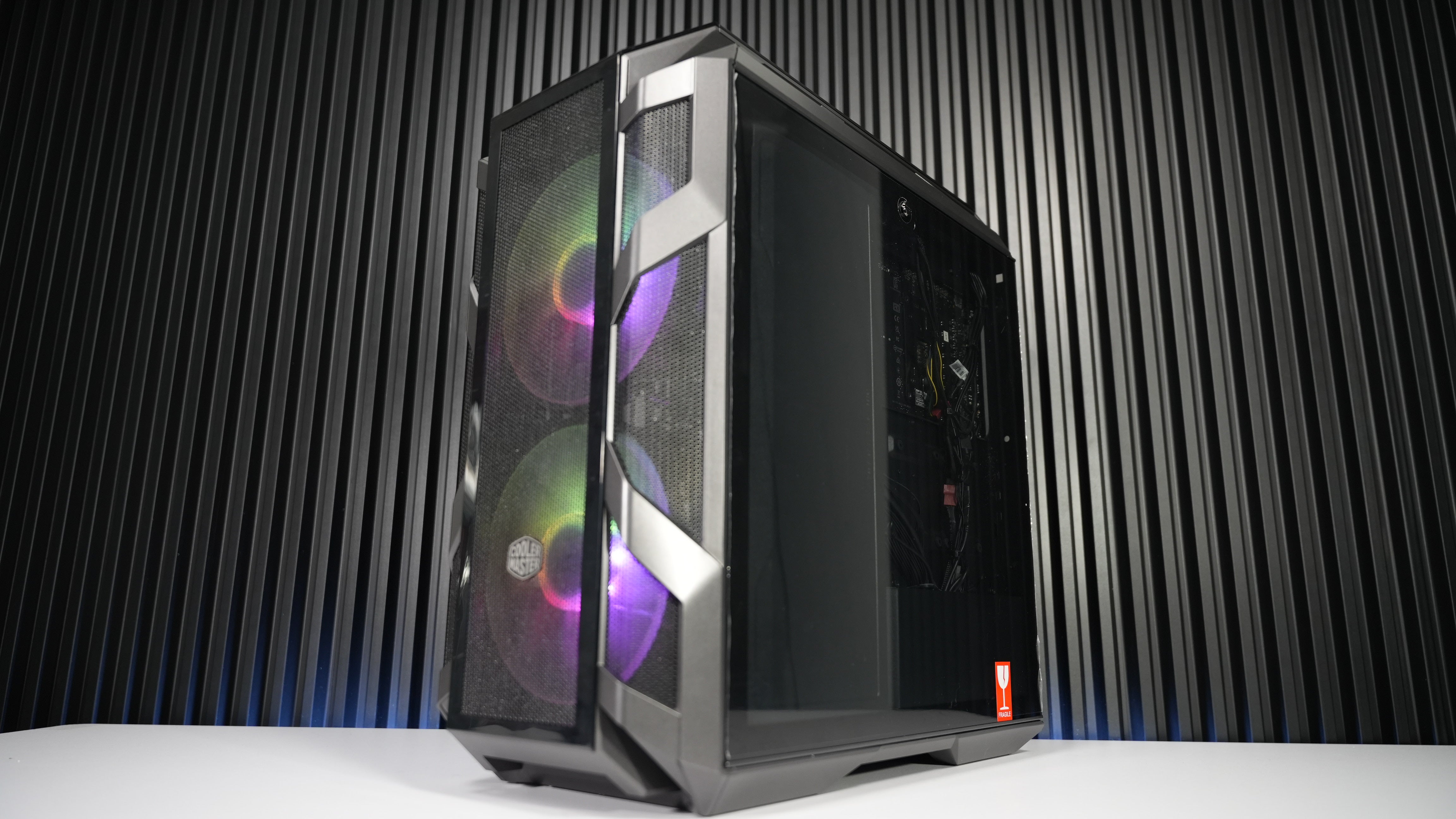 Ryzen 7 7700X + RTX 4070Ti Super Gaming/Streaming PC