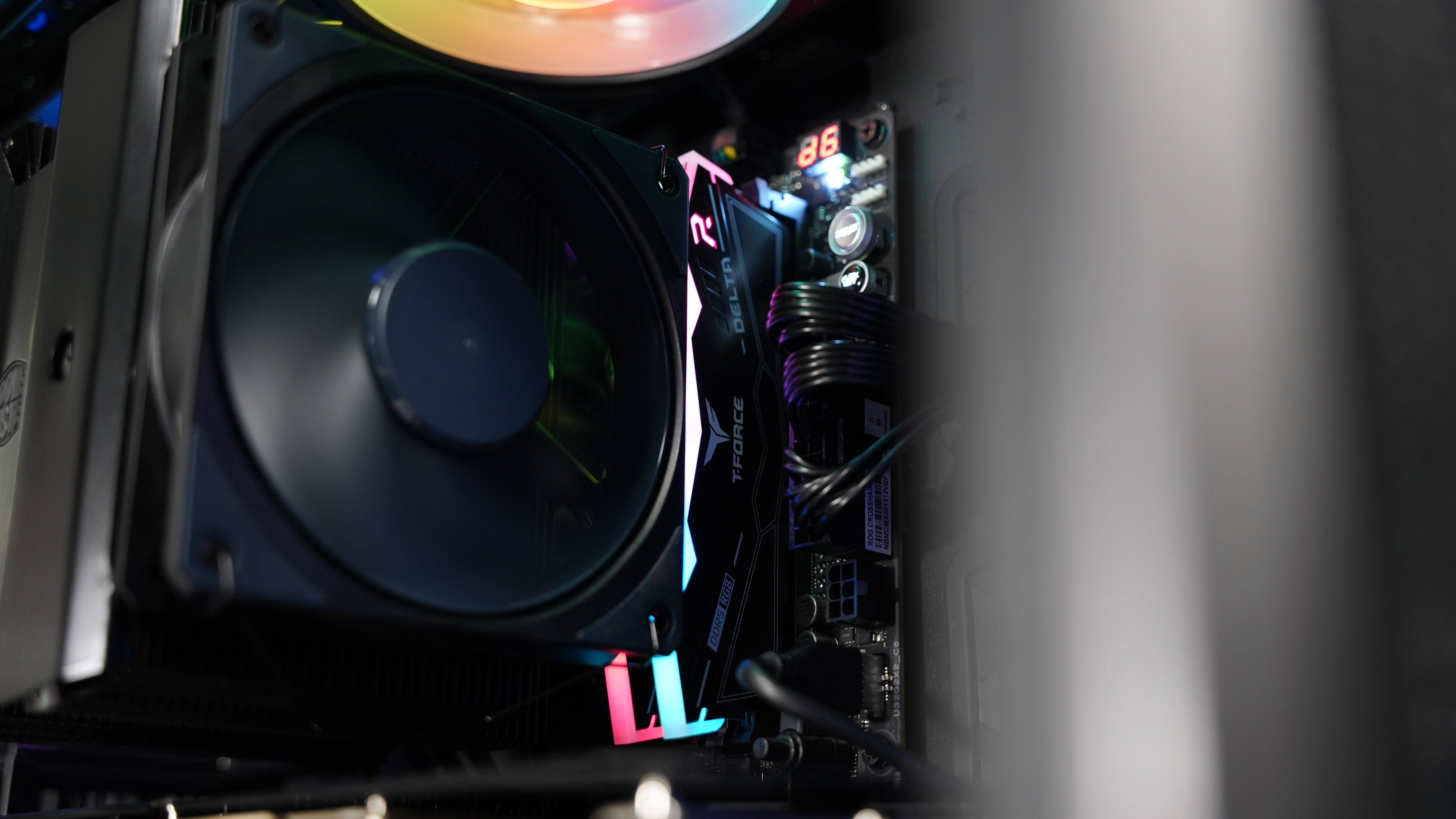 Ryzen 7 7700X + RTX 4070Ti Super Gaming/Streaming PC