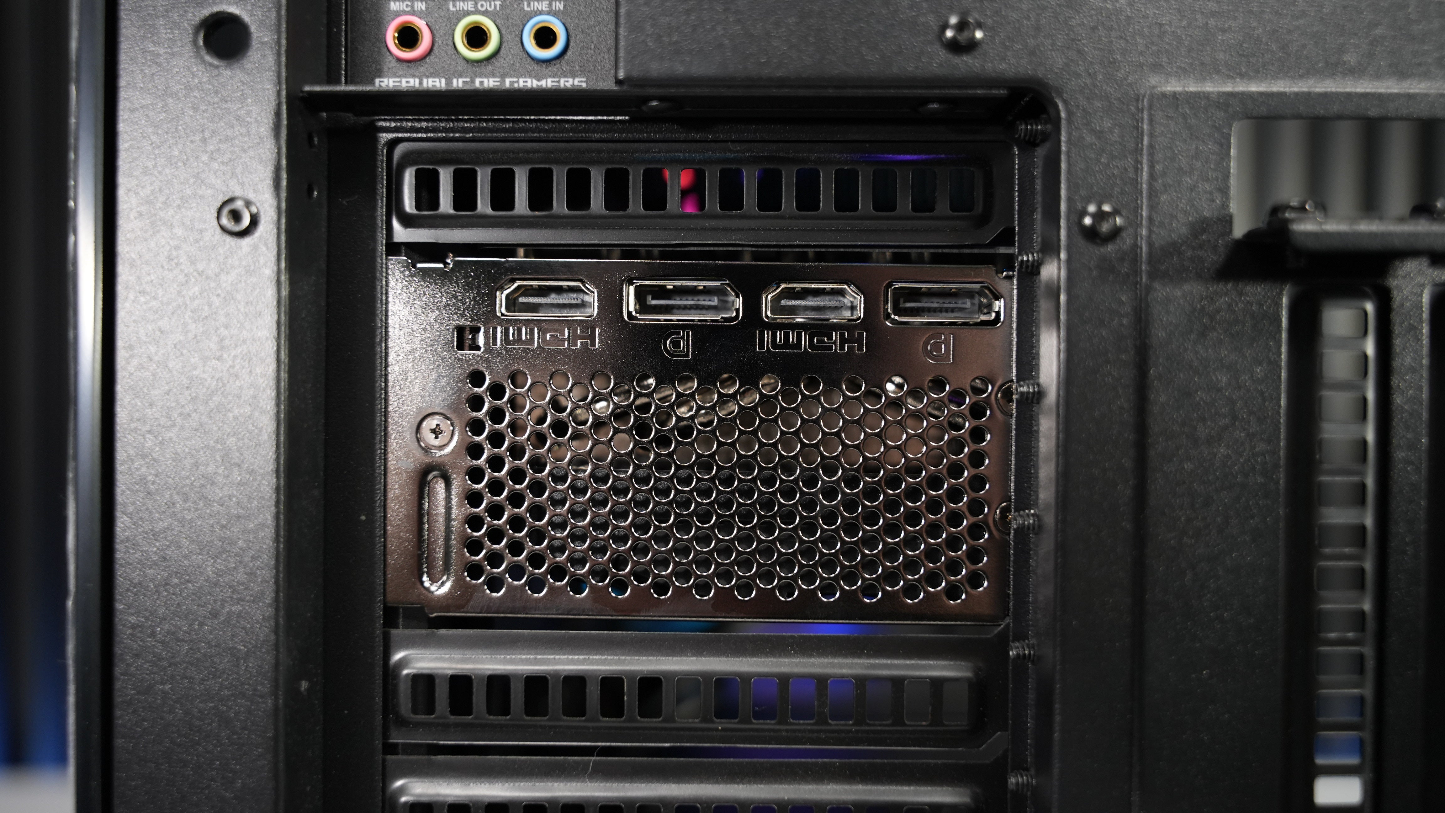 Ryzen 7 7700X + RTX 4070Ti Super Gaming/Streaming PC