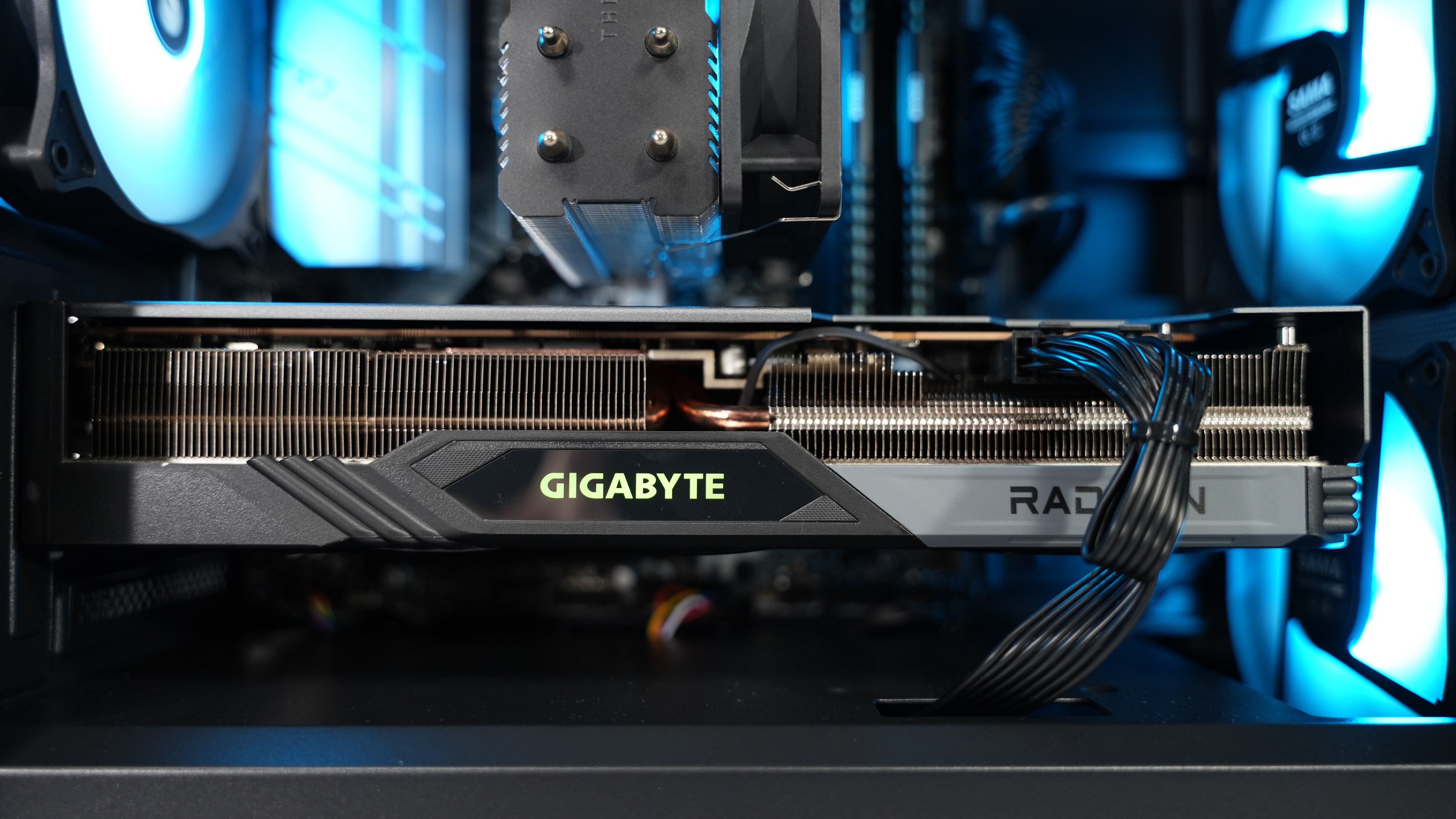 Ryzen 7 5700X + RX 7800XT Gaming/Streaming PC