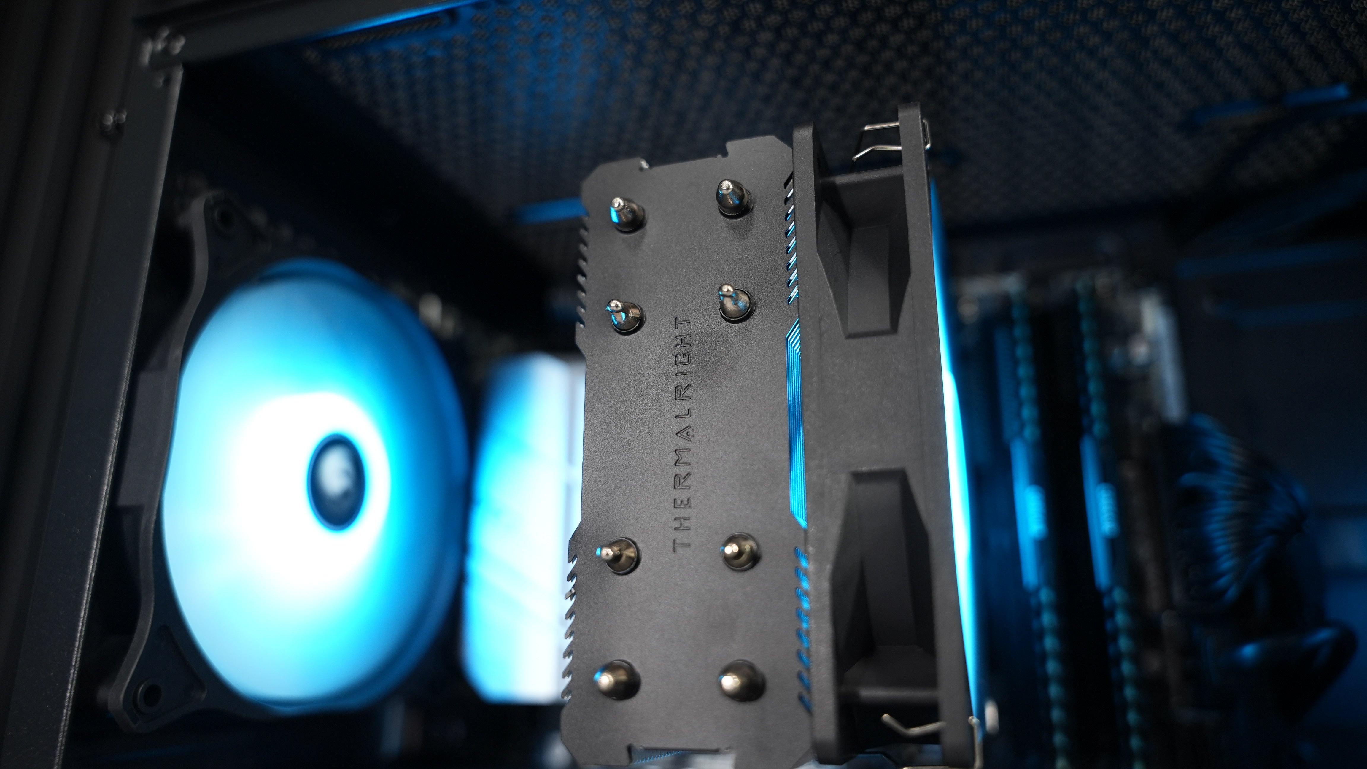 Ryzen 7 5700X + RX 7800XT Gaming/Streaming PC