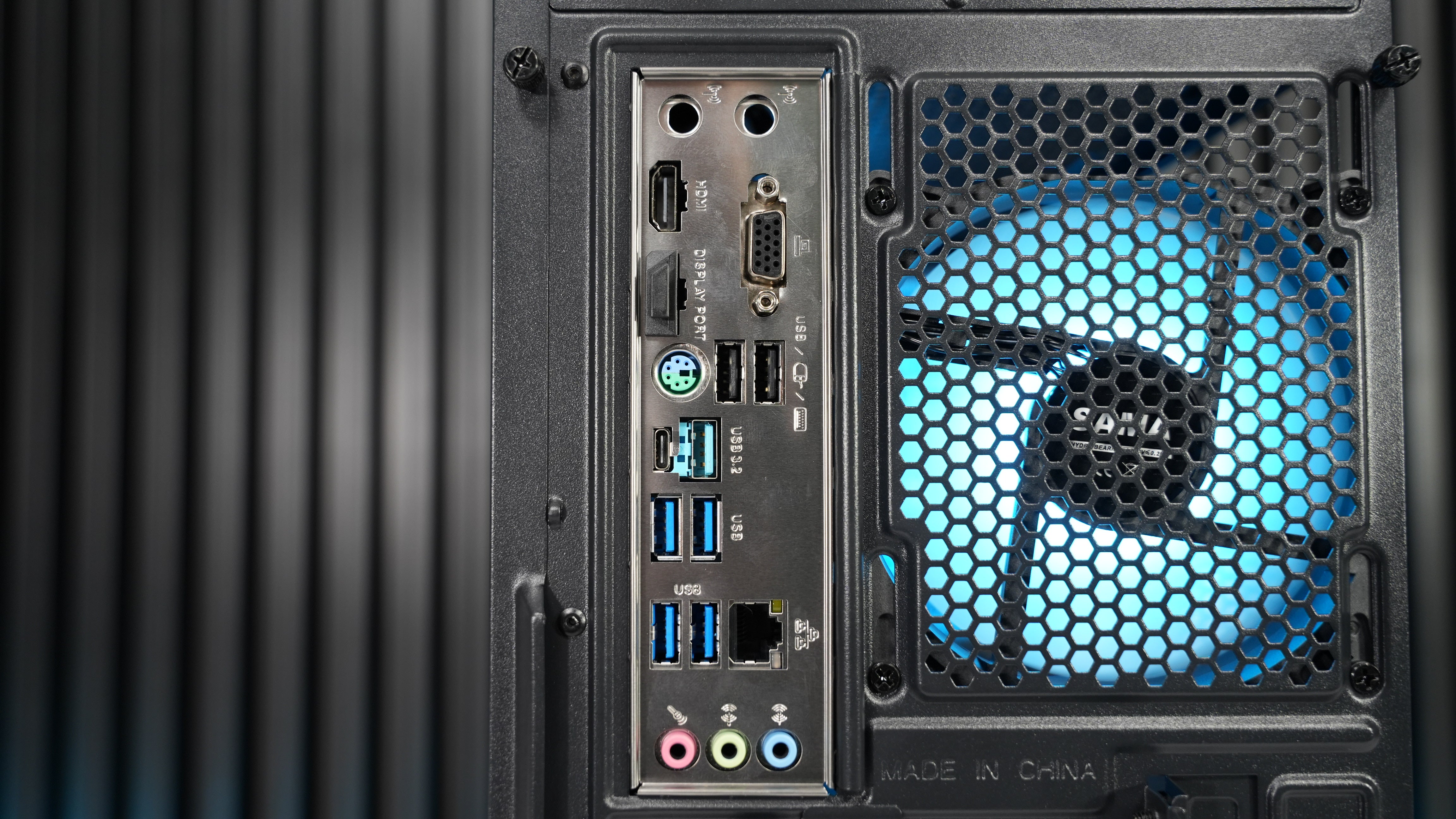 Ryzen 7 5700X + RX 7800XT Gaming/Streaming PC