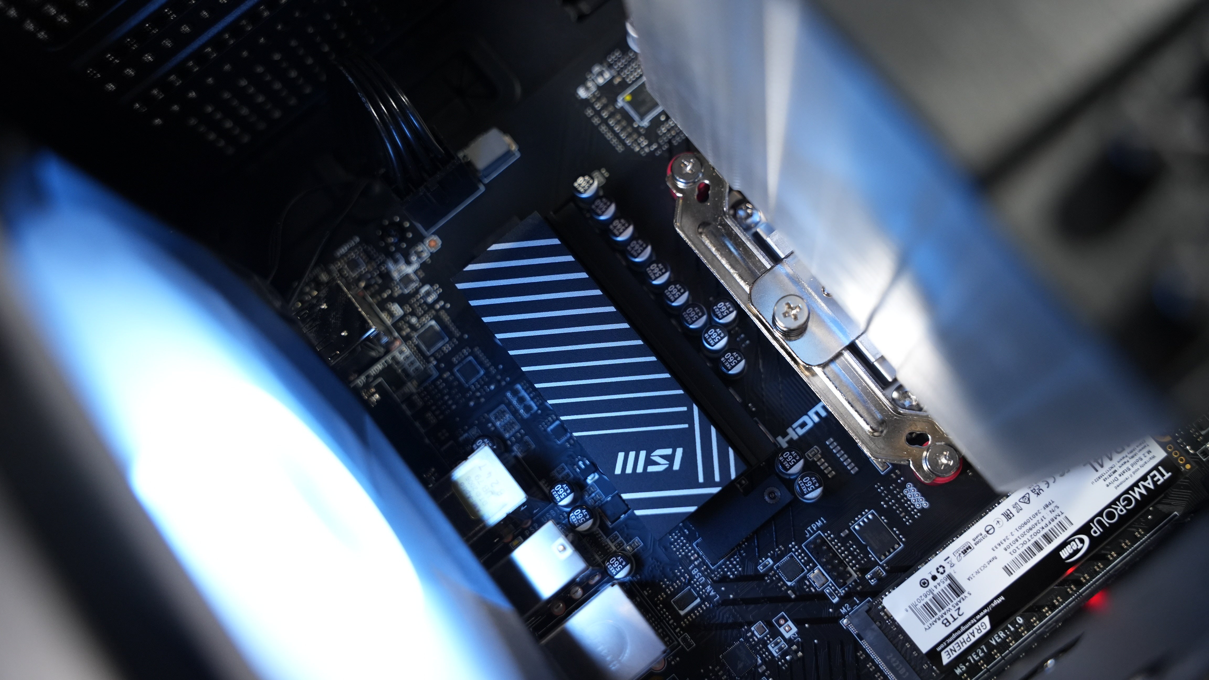 Ryzen 5 7500F + RX 7700XT Gaming/Streaming PC