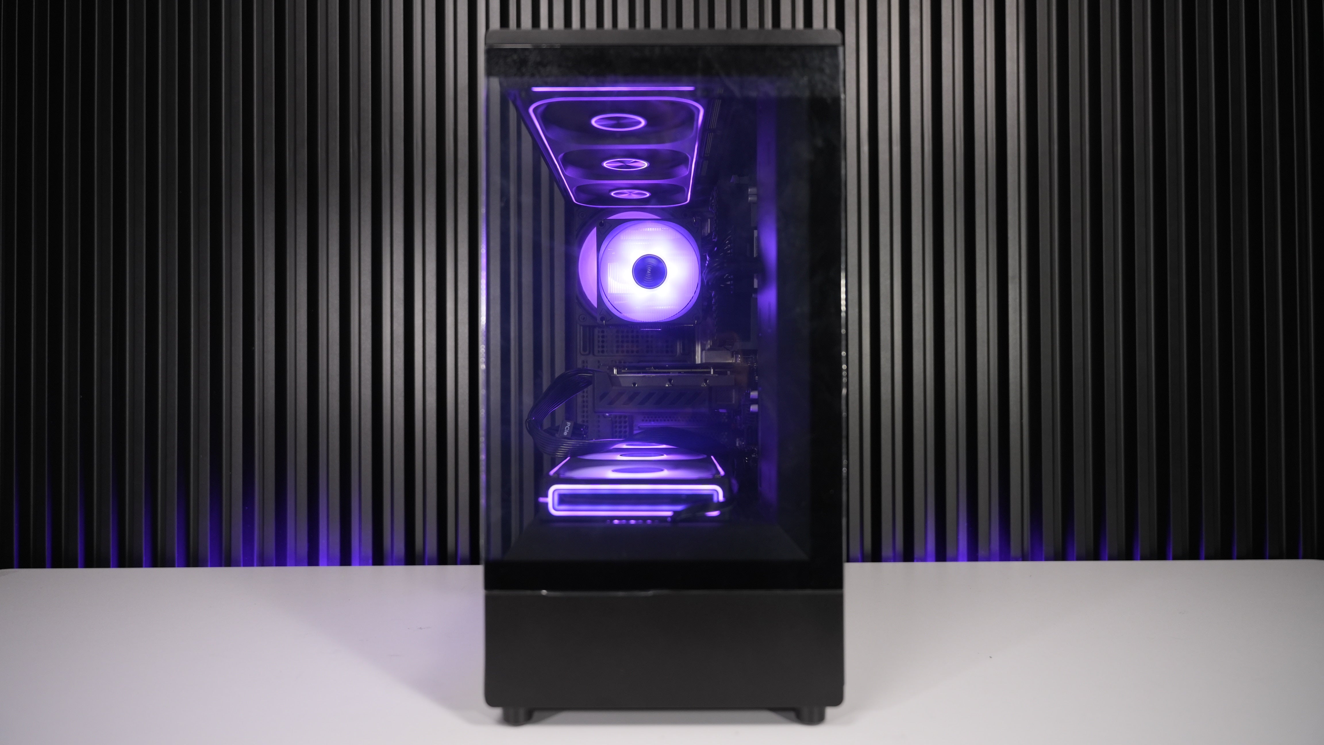 Ryzen 7 5700X + Arc B570 Gaming PC