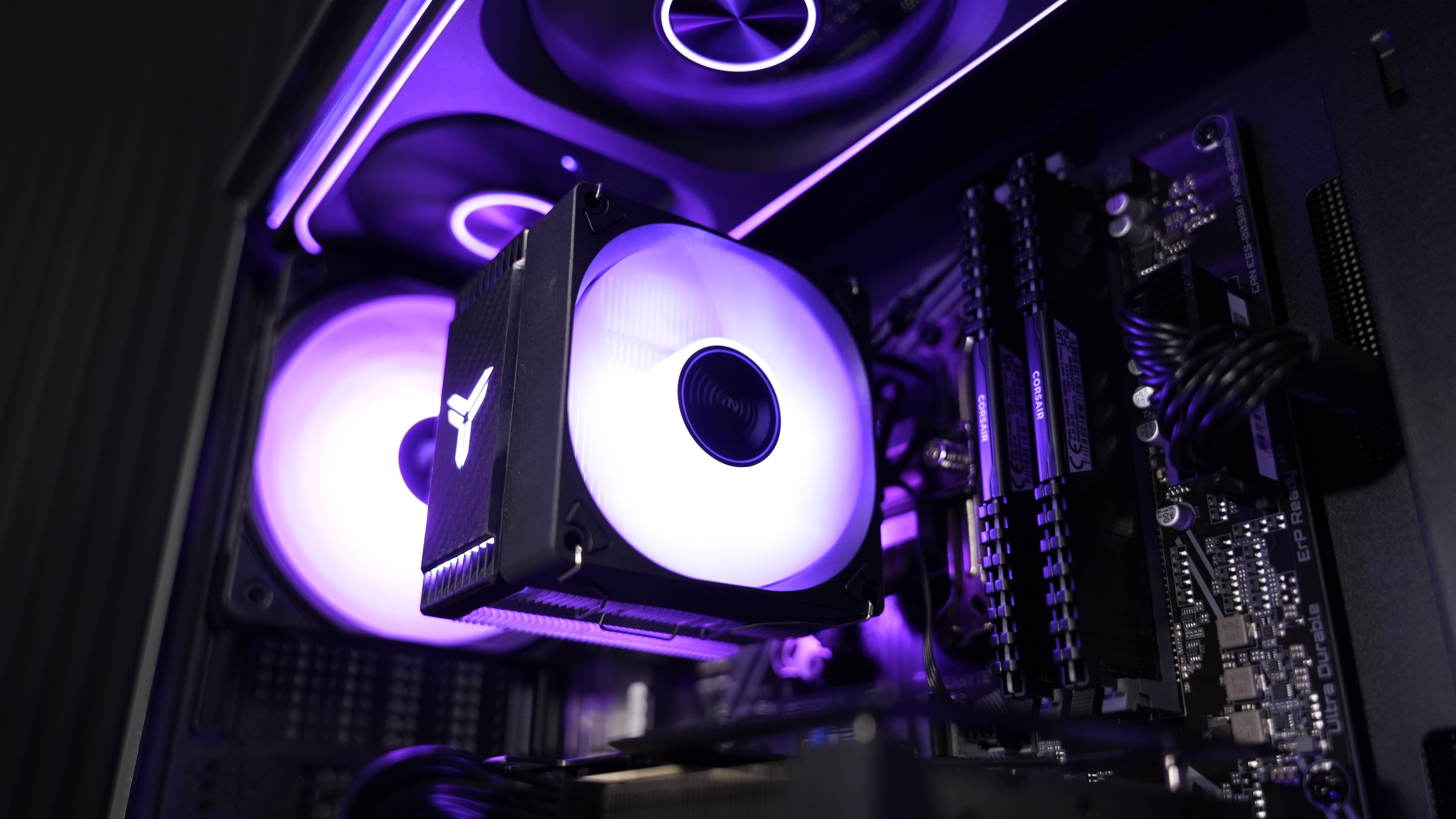 Ryzen 7 5700X + Arc B570 Gaming PC