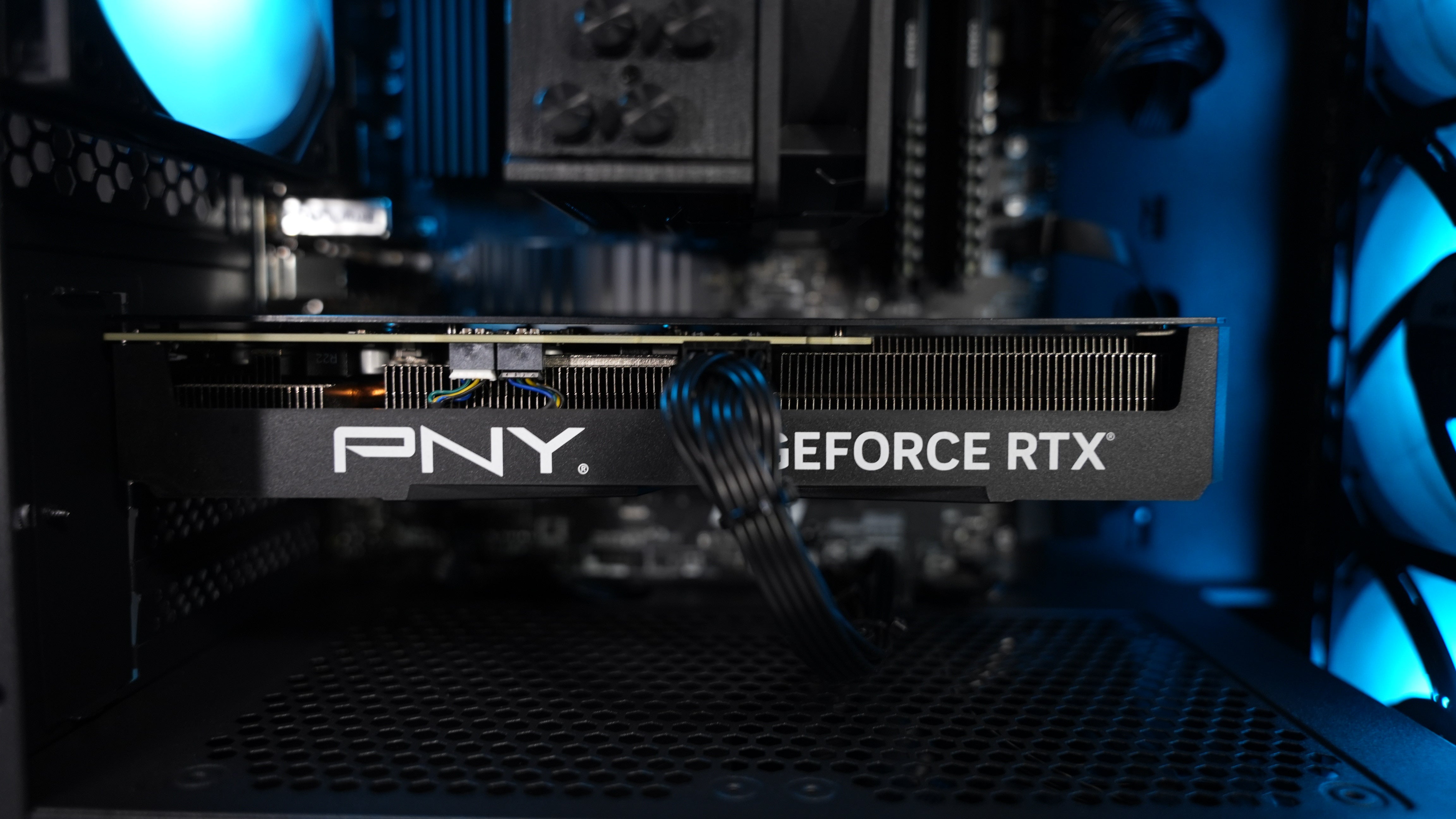 Ryzen 7 5800XT + RTX 4070 Gaming/Streaming PC