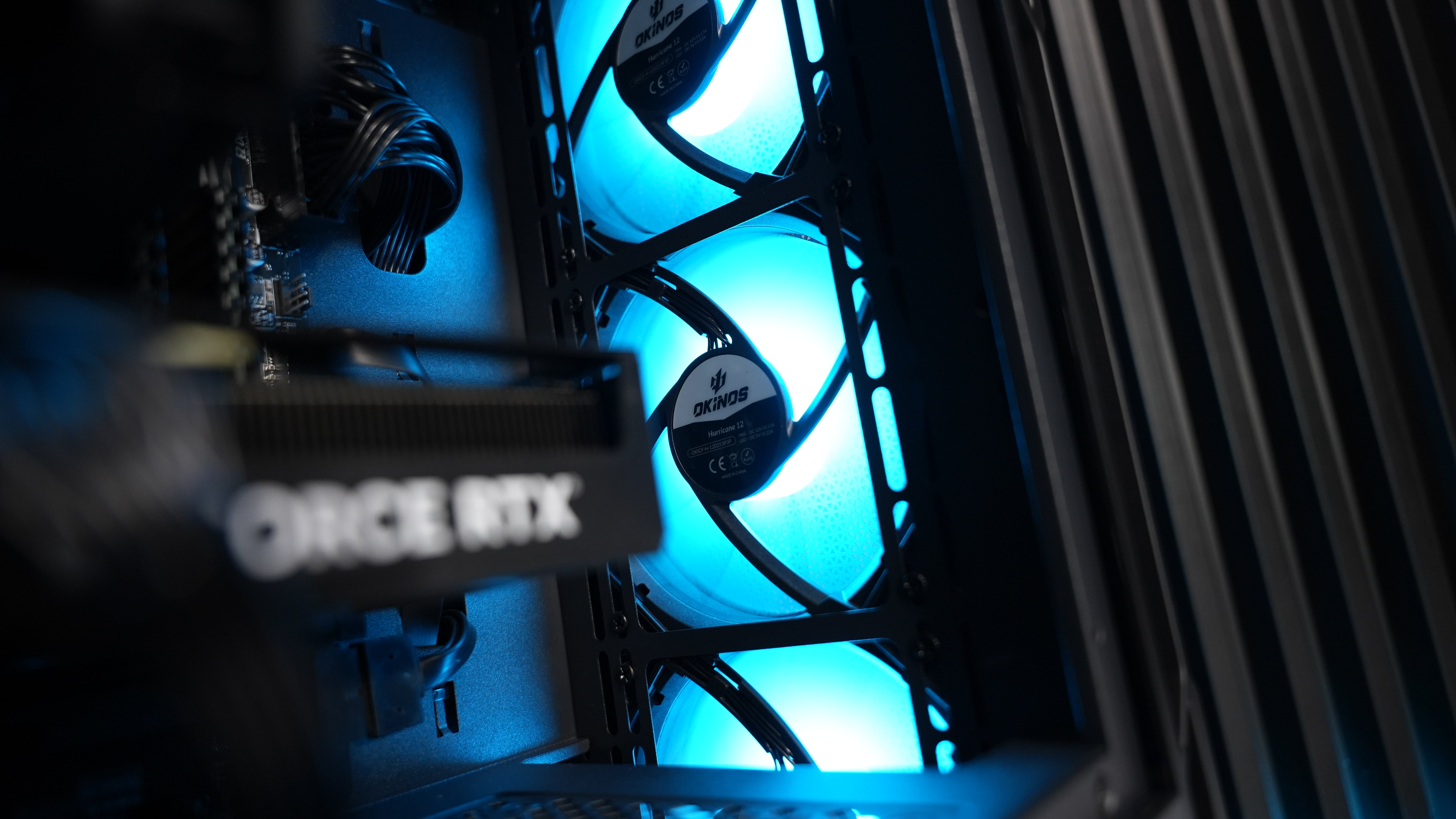 Ryzen 7 5800XT + RTX 4070 Gaming/Streaming PC