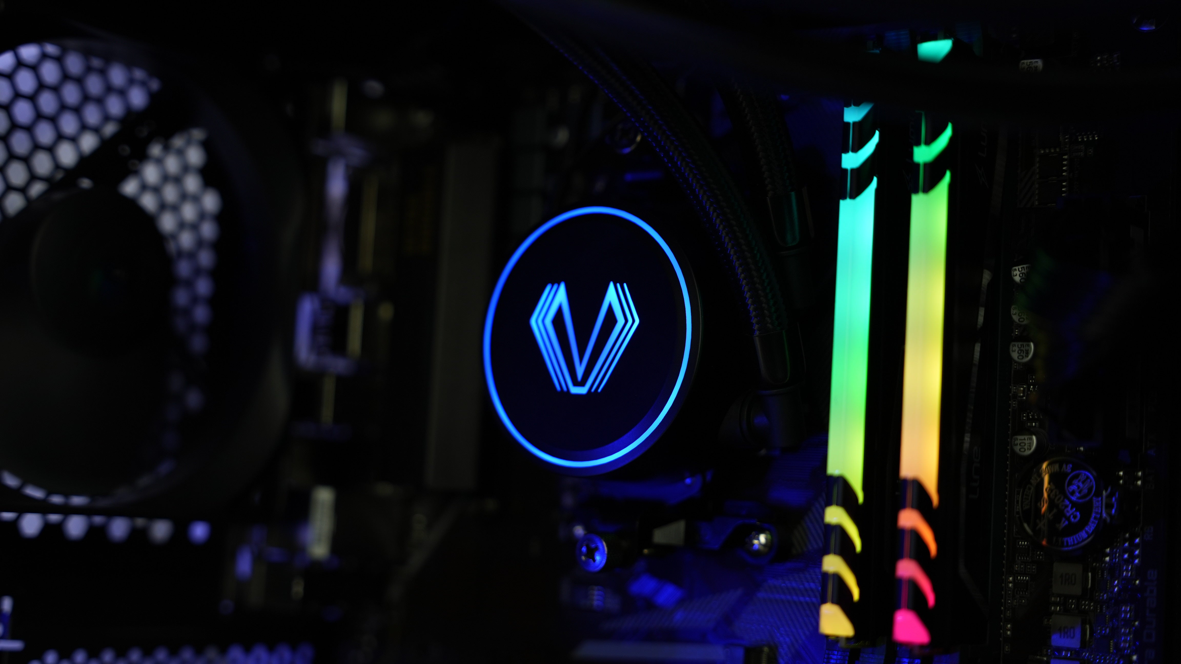 Ryzen 5 3600X + RX 6600 Gaming PC (In Stock)