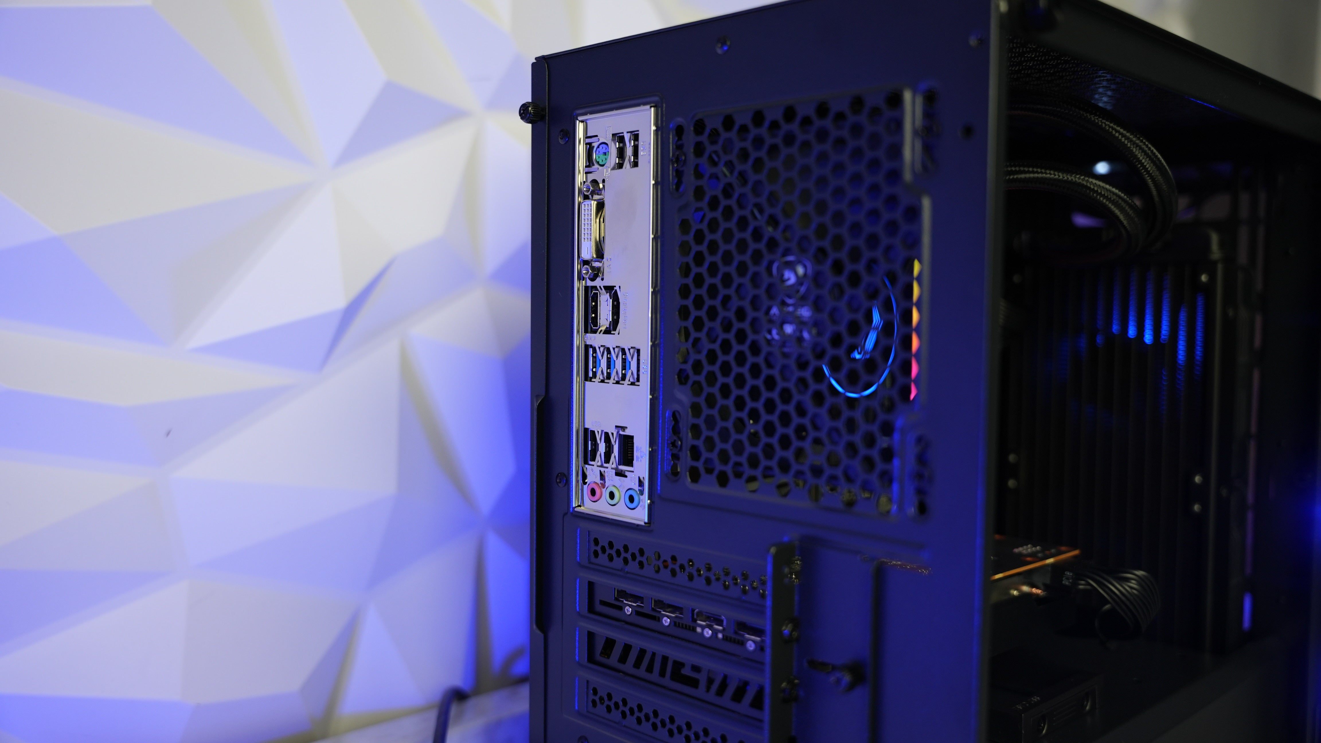 Ryzen 5 3600X + RX 6600 Gaming PC (In Stock)