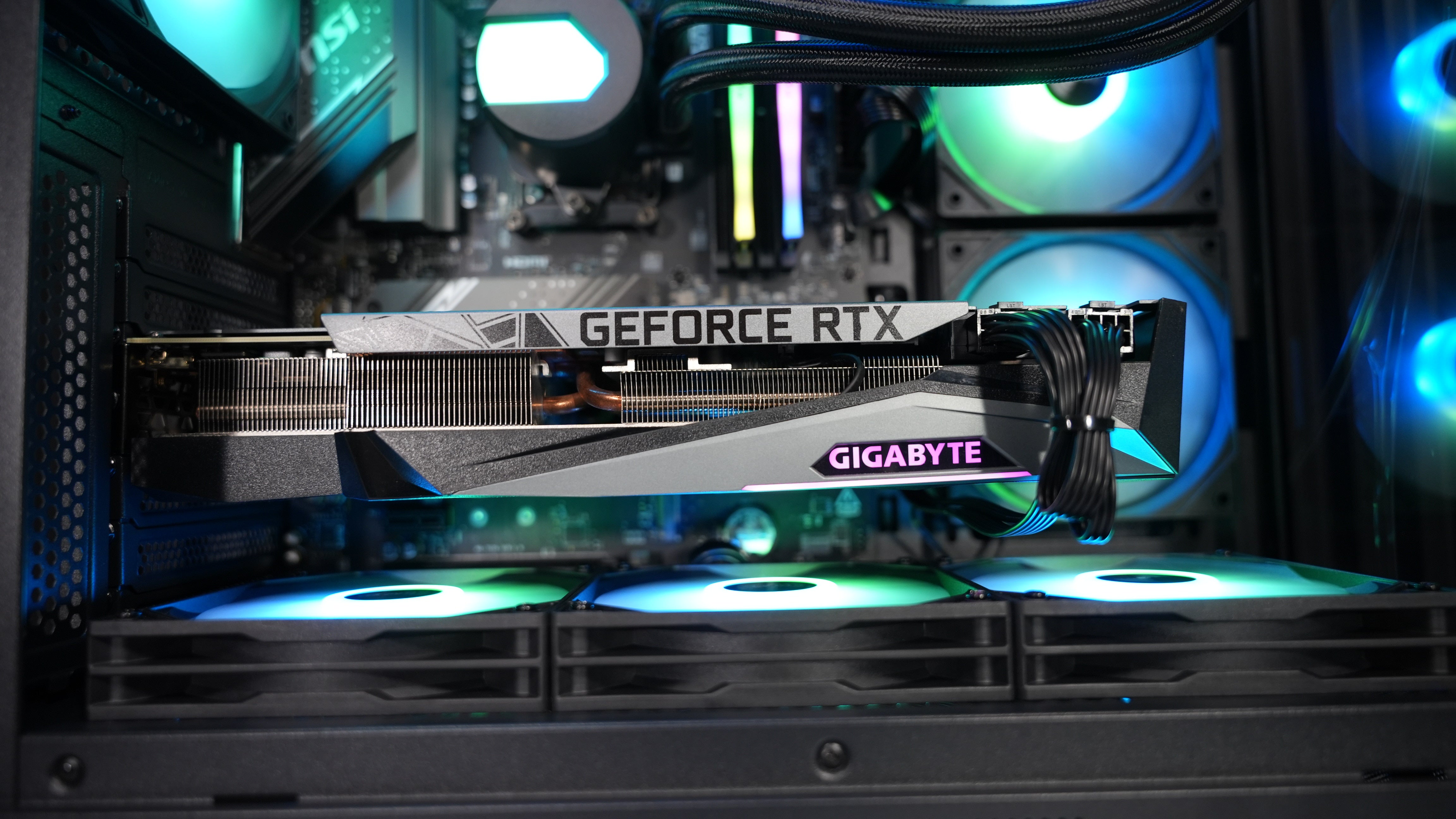 Ryzen 5 9600X + RTX 3080 Gaming/Streaming PC