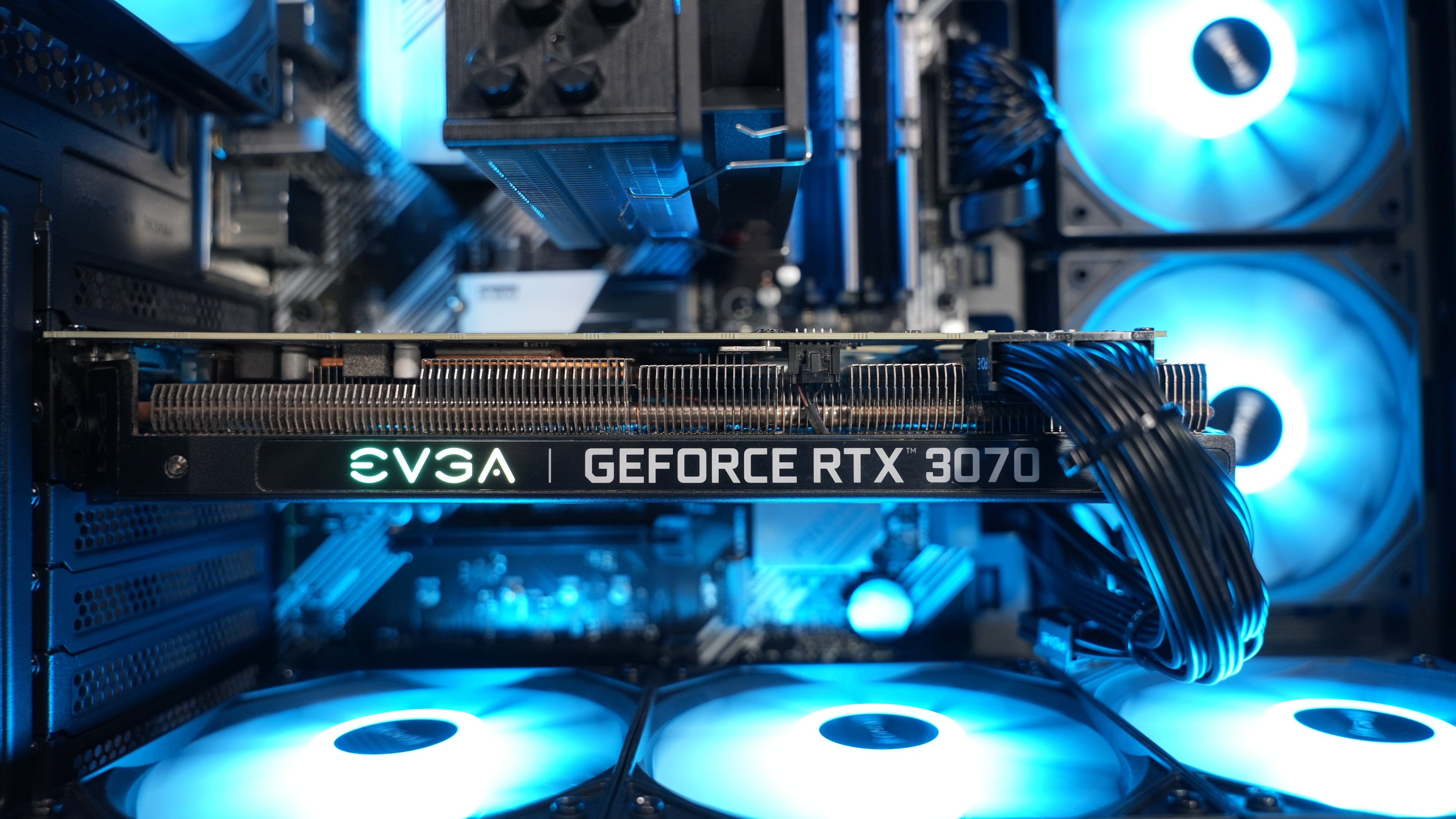 Ryzen 7 5800XT + RTX 3070 Gaming PC