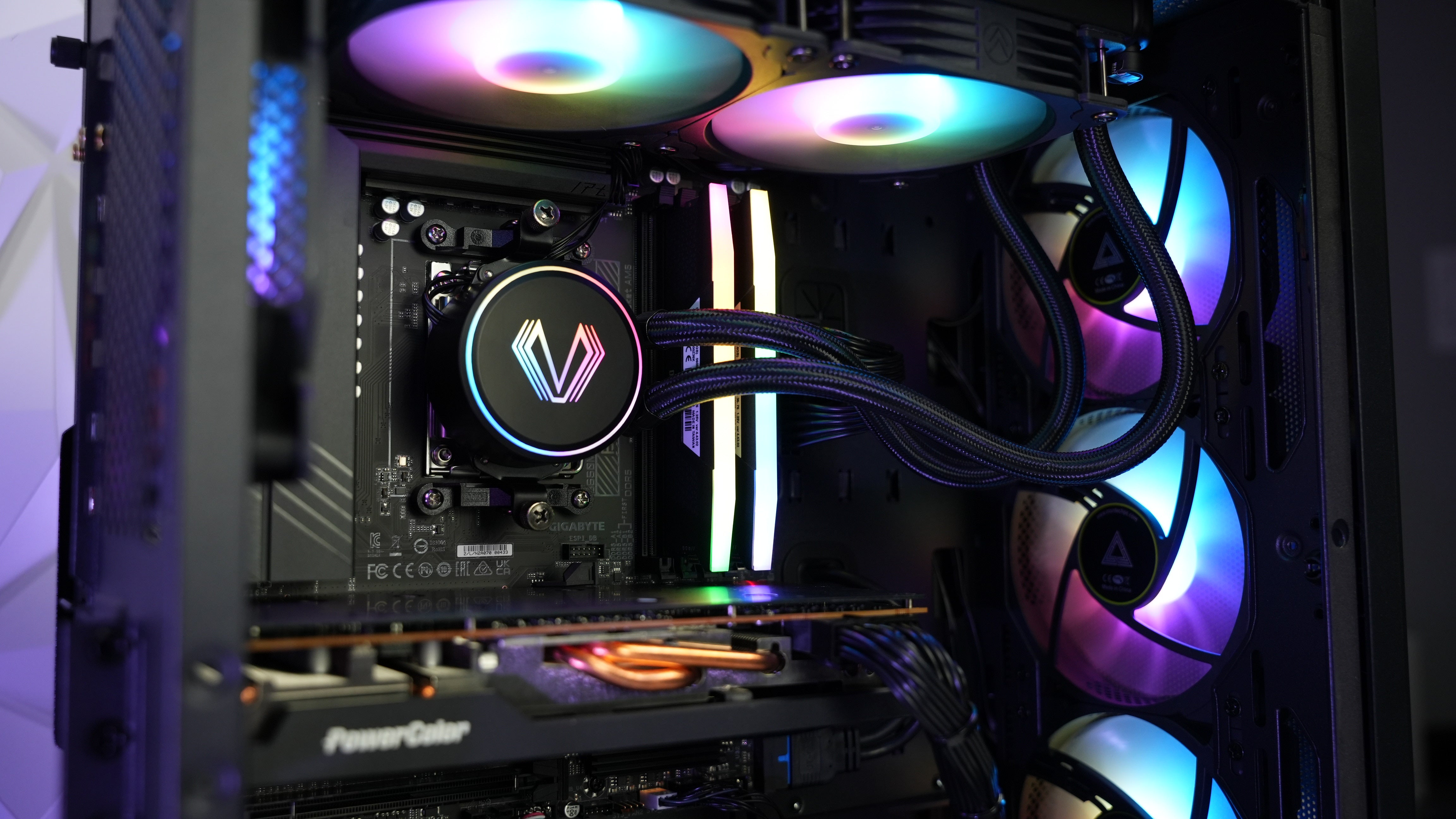 Ryzen 7 7700X + RX 6700 XT Gaming/Streaming PC (In Stock)
