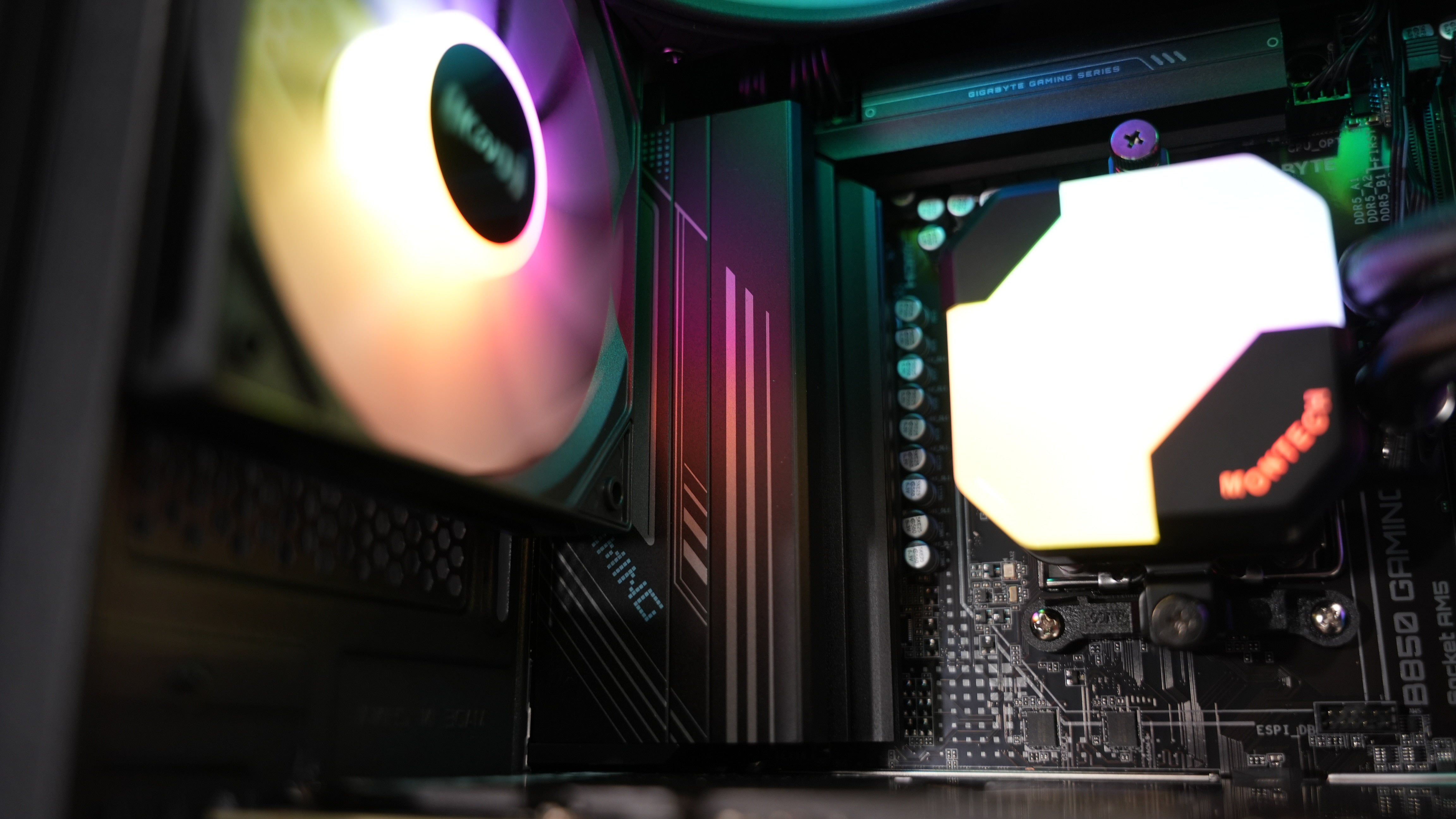 Ryzen 7 7800X3D + RTX 3080Ti Gaming/Streaming PC