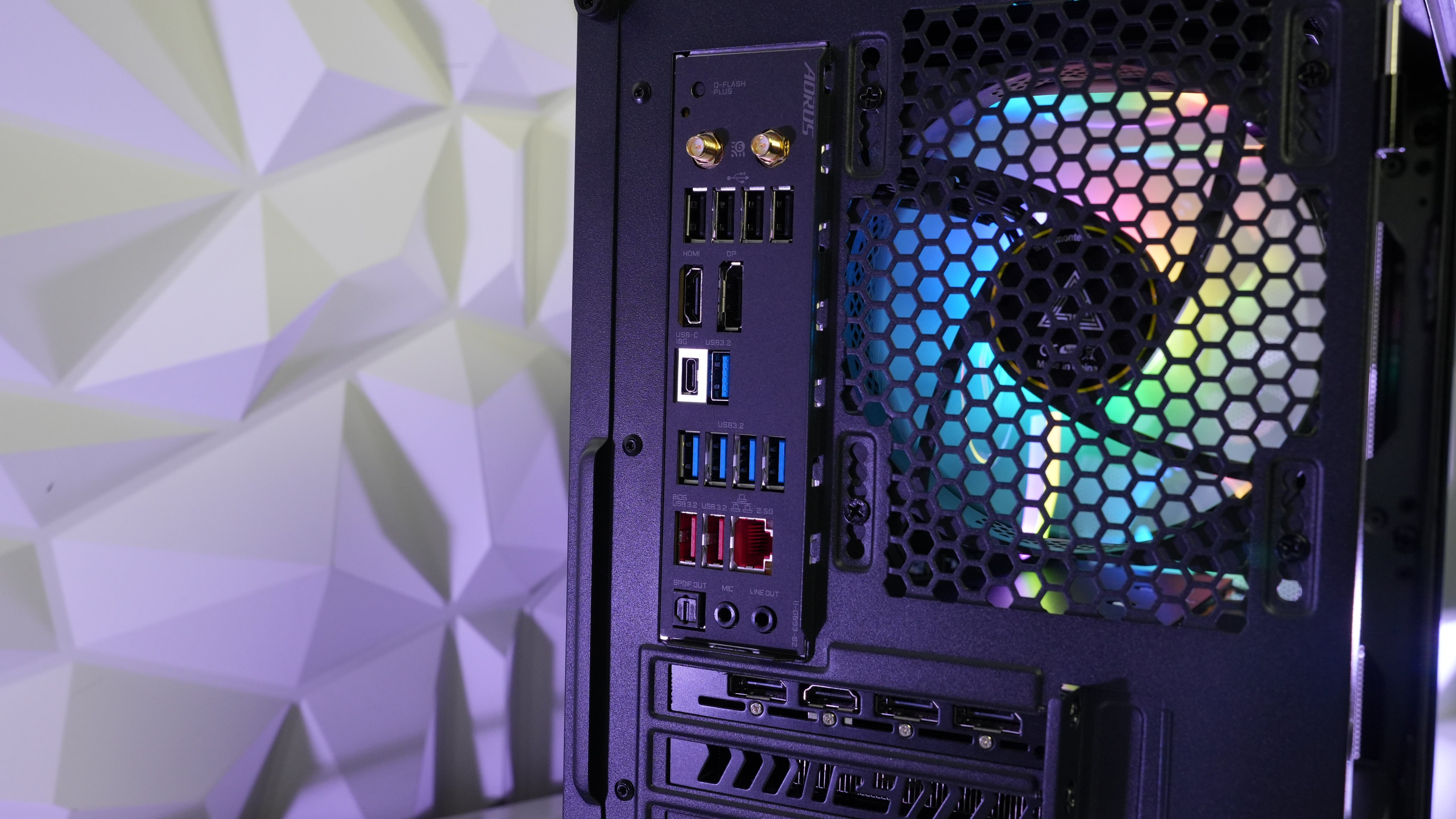 Ryzen 7 7700X + RX 6700 XT Gaming/Streaming PC (In Stock)