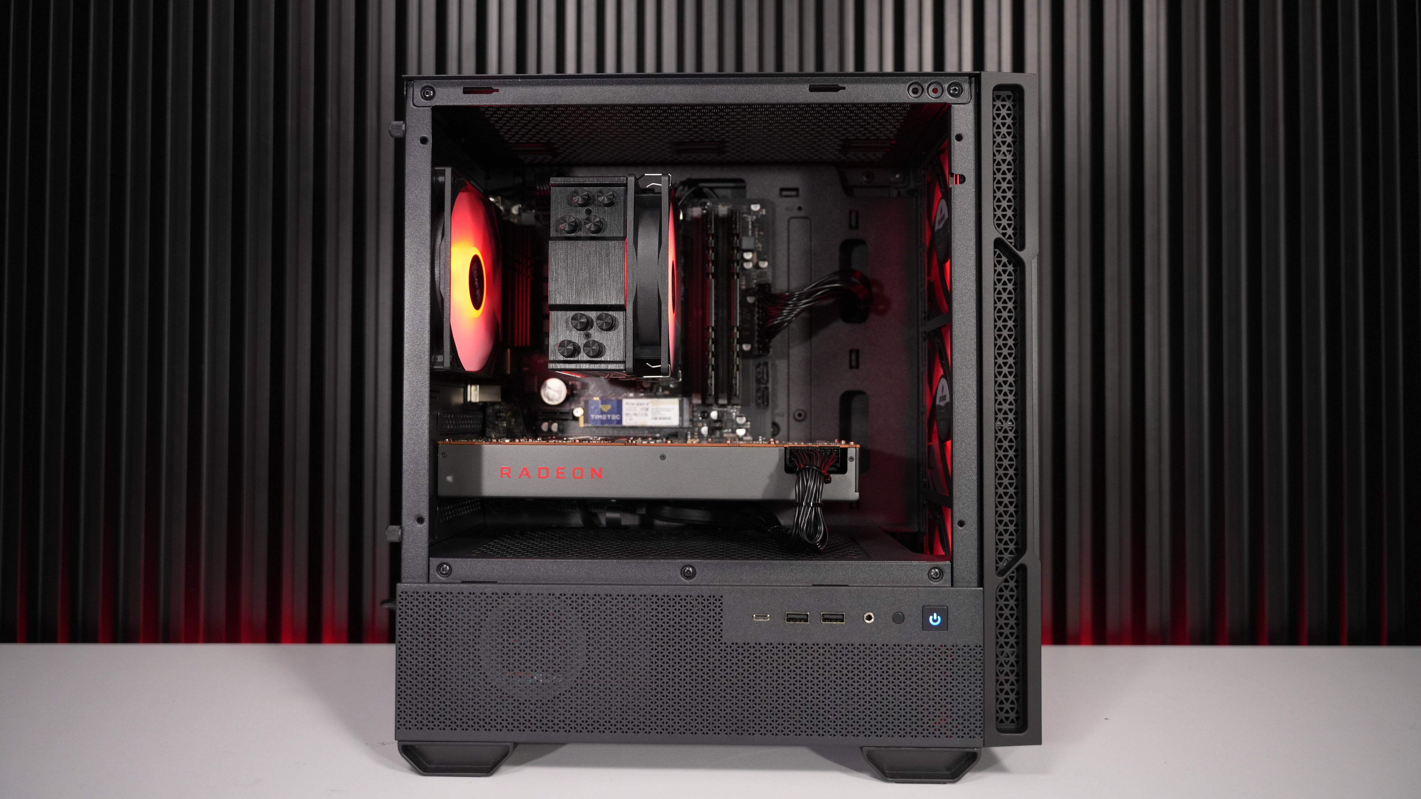 Ryzen 5 3600 + RX 6600 Gaming PC