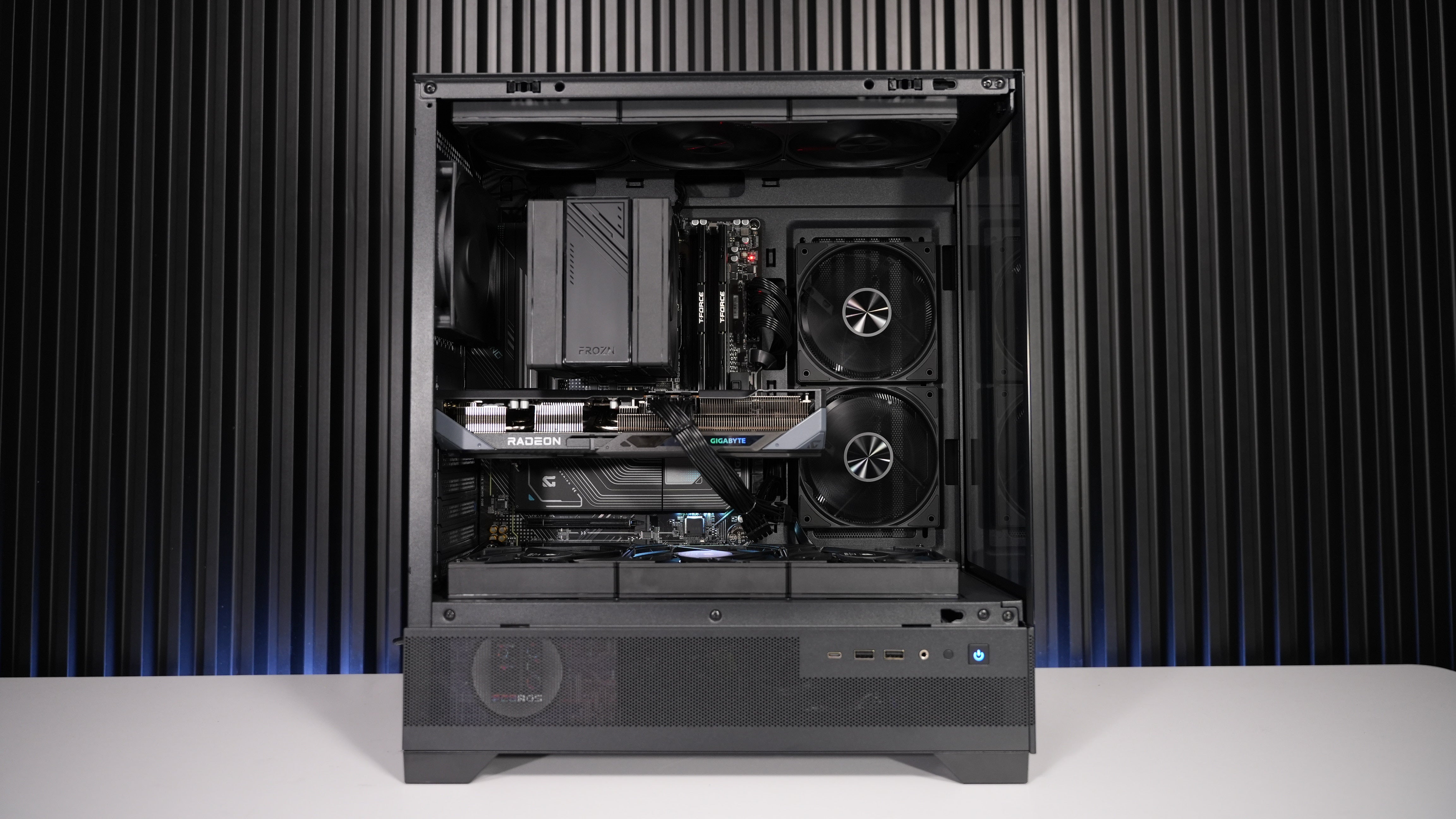 Ryzen 5 9600X + RX 9070 Gaming/Streaming PC