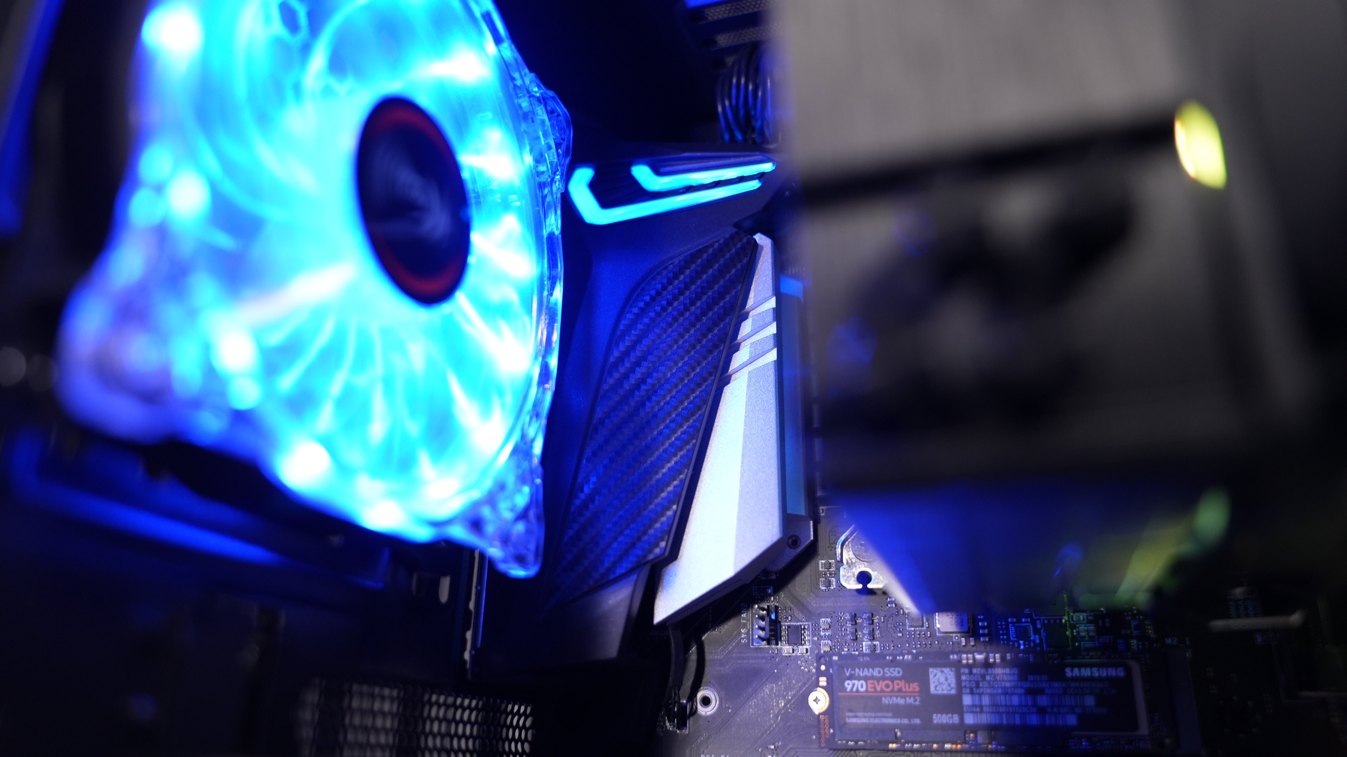 Intel i5 9600K + RTX 2070 Super Gaming PC