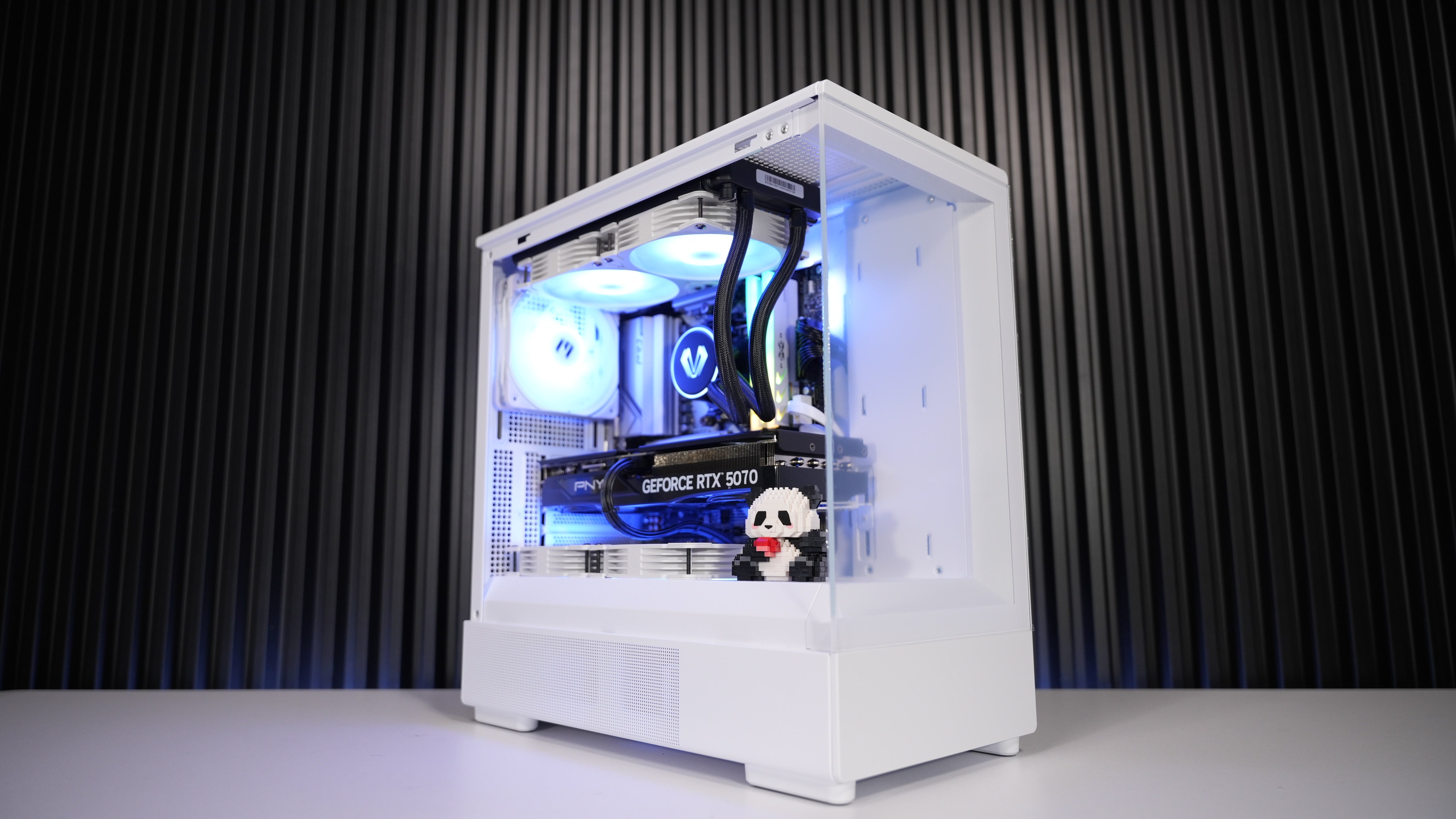 Ryzen 5 7600 + RTX 5070 Gaming/Streaming PC