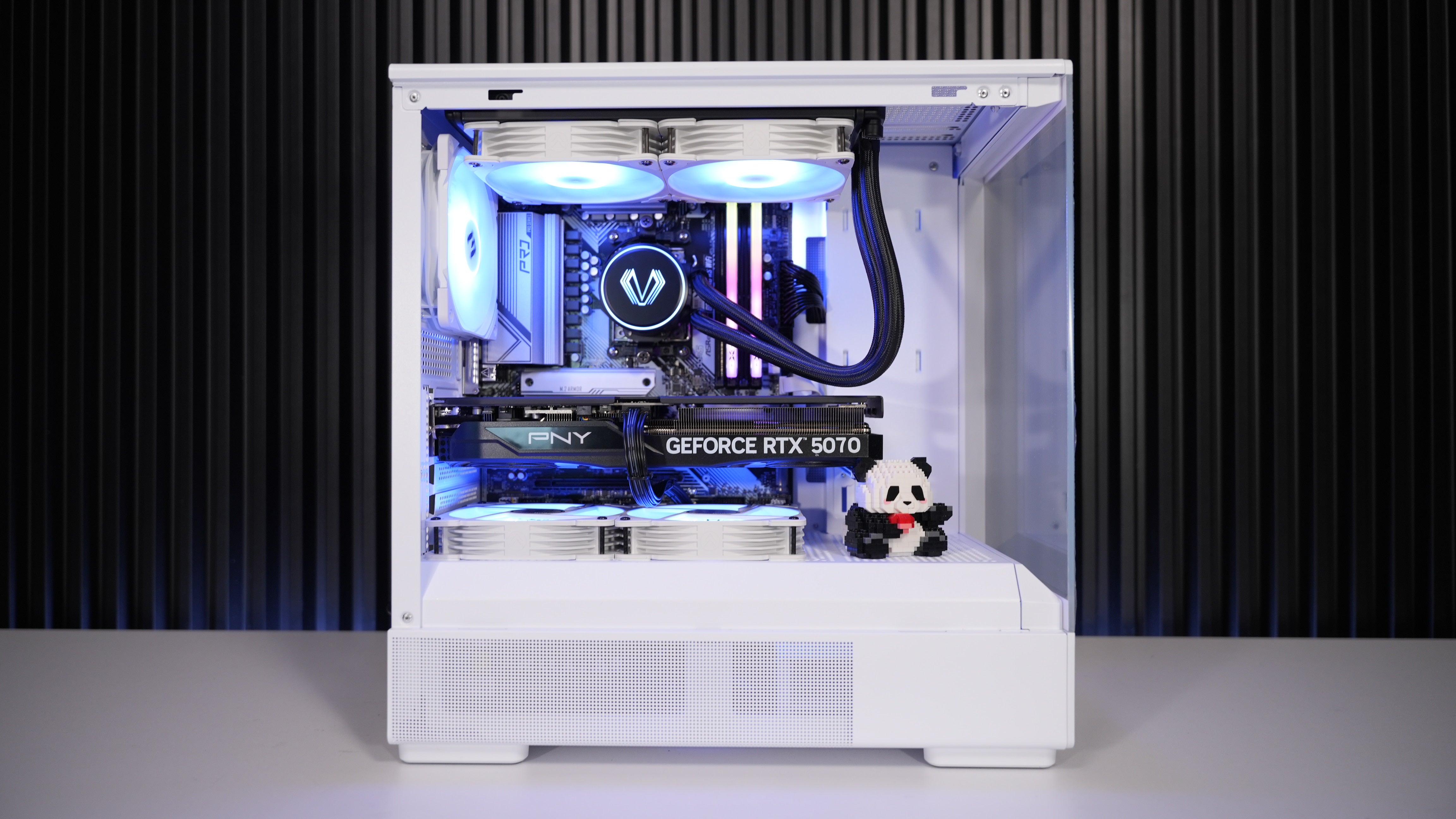 Ryzen 5 7600 + RTX 5070 Gaming/Streaming PC