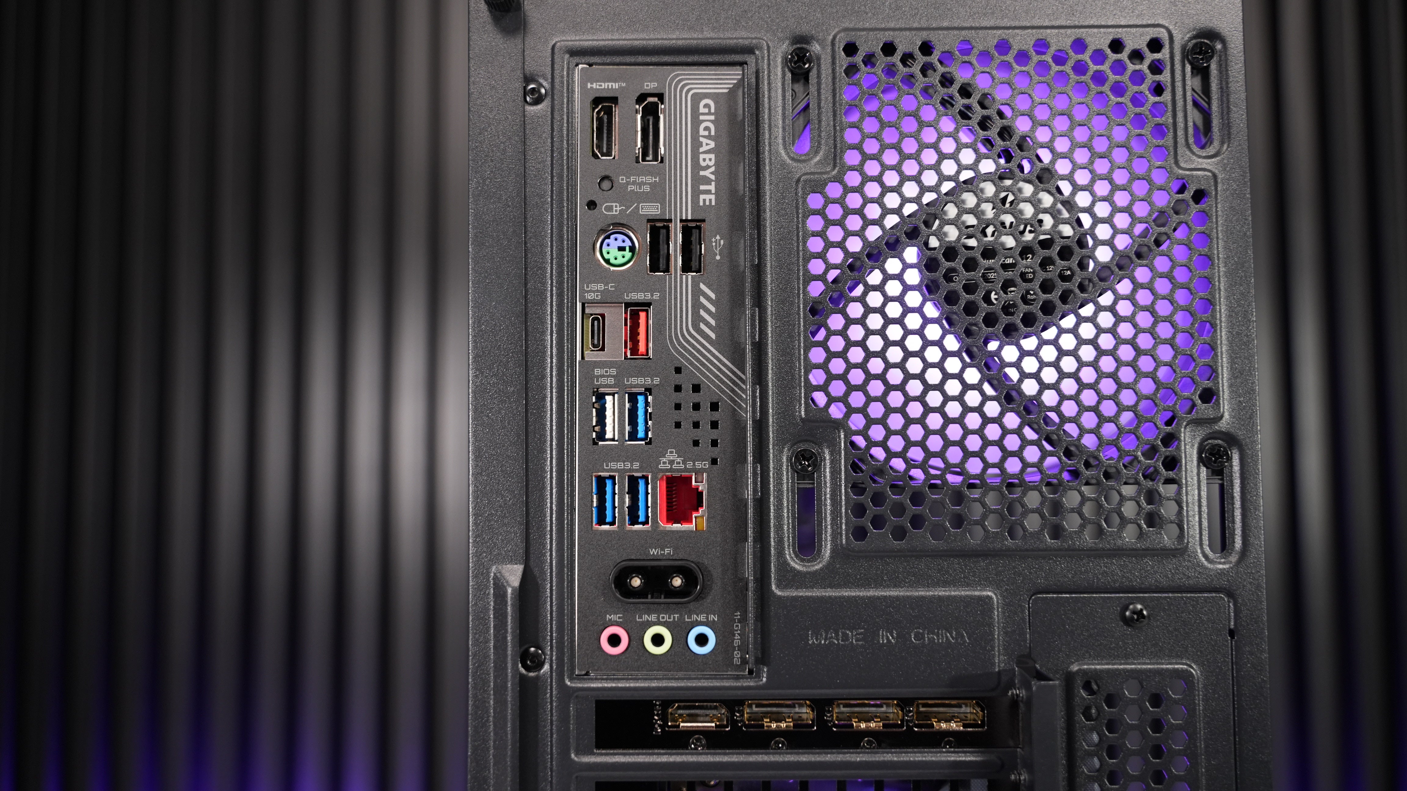 Ryzen 5 7600X + RTX 5070 Gaming/Streaming PC