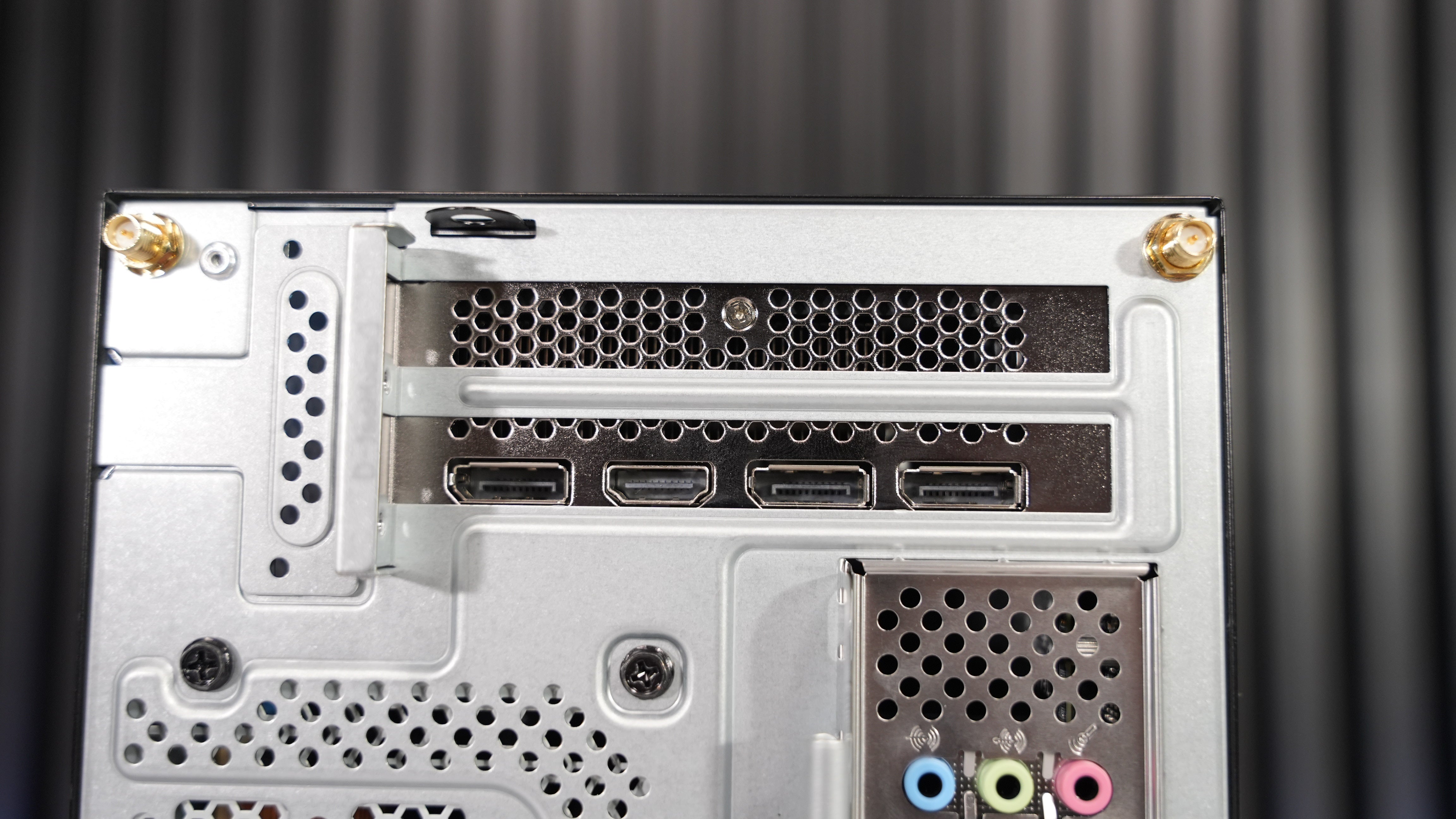 Ryzen 5 7500F + RTX 4060 Gaming PC