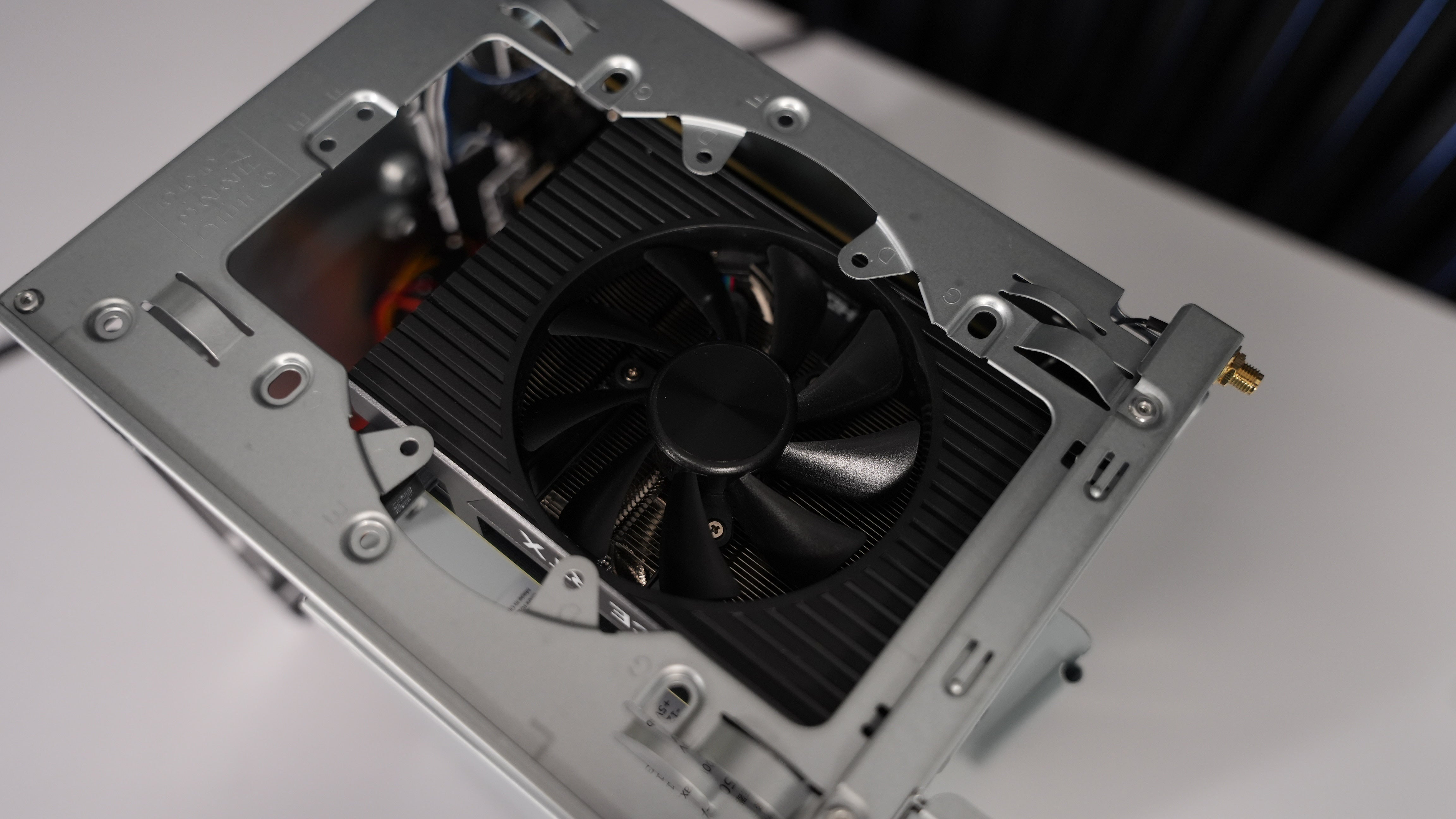 Ryzen 5 7500F + RTX 4060 Gaming PC