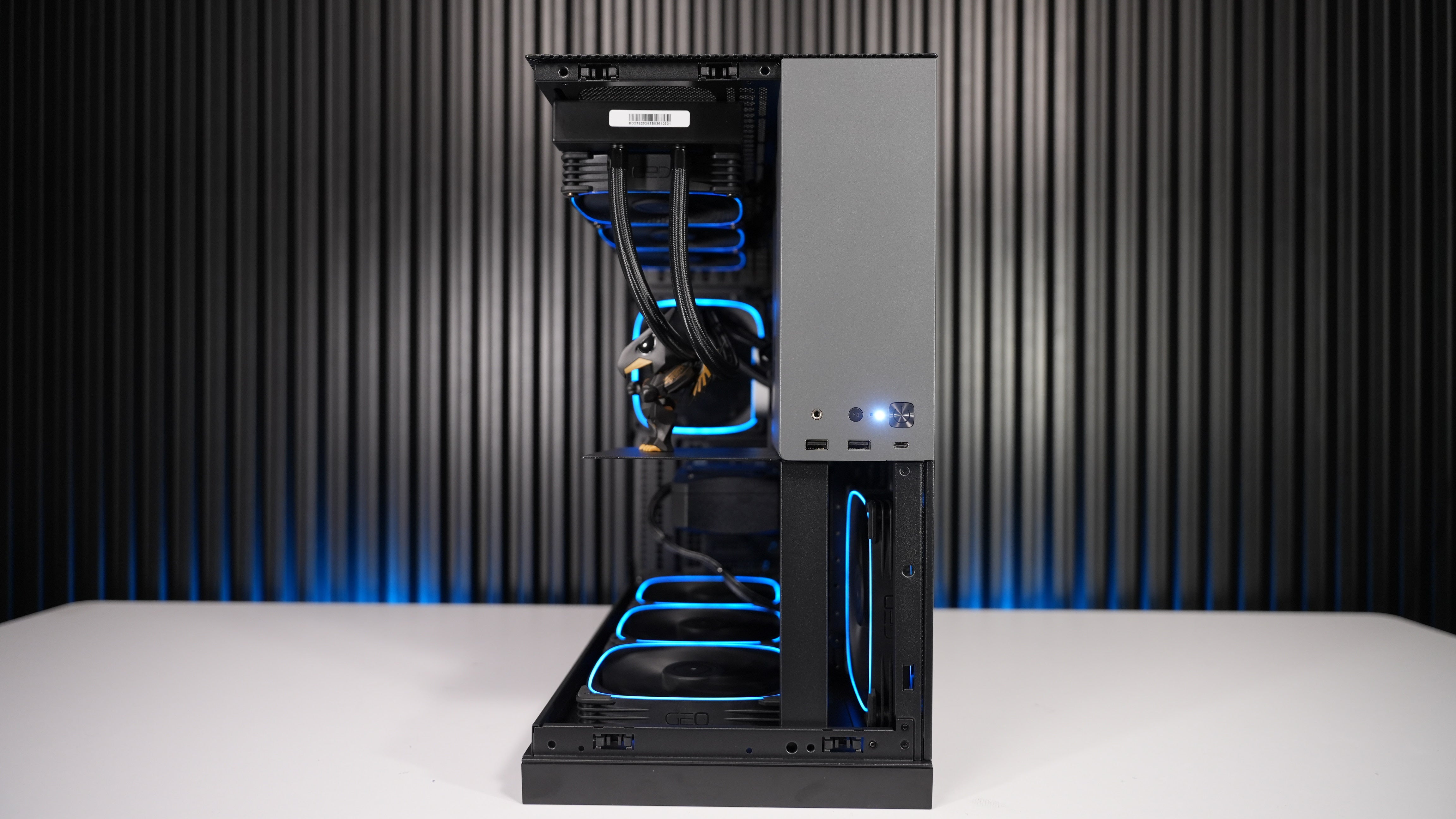 Ryzen 5 9600X + RTX 5070 Gaming/Streaming PC